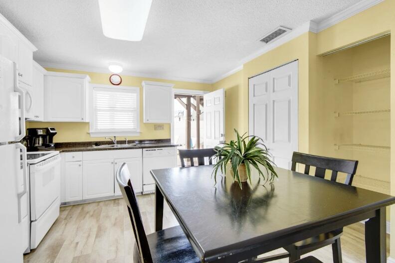 Gulfside Condo - Residential