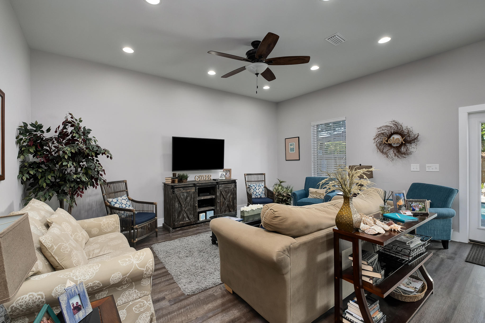 FRANGISTA BEACH - Residential