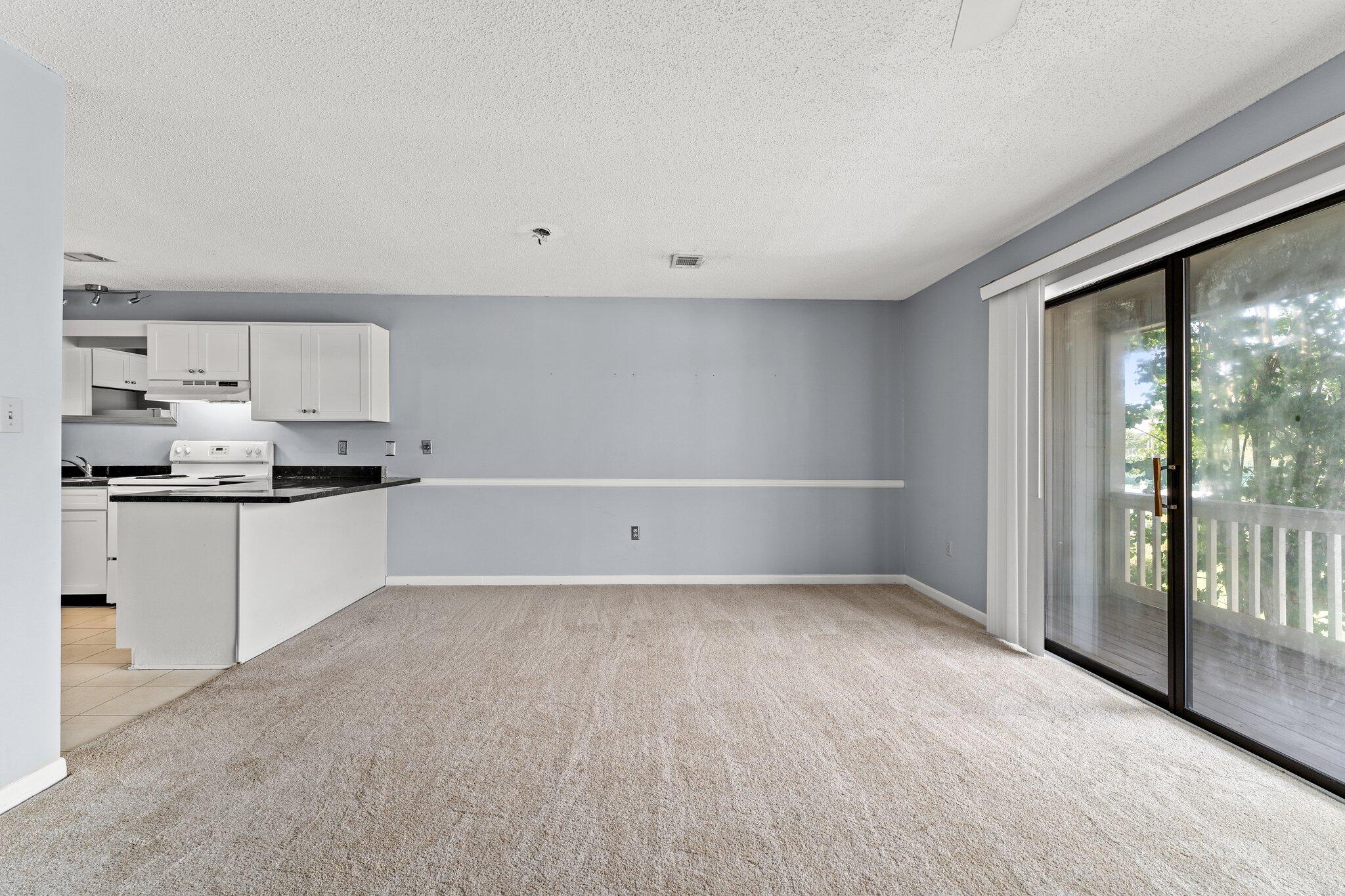 BEACHWOOD VILLAS CONDO - Residential