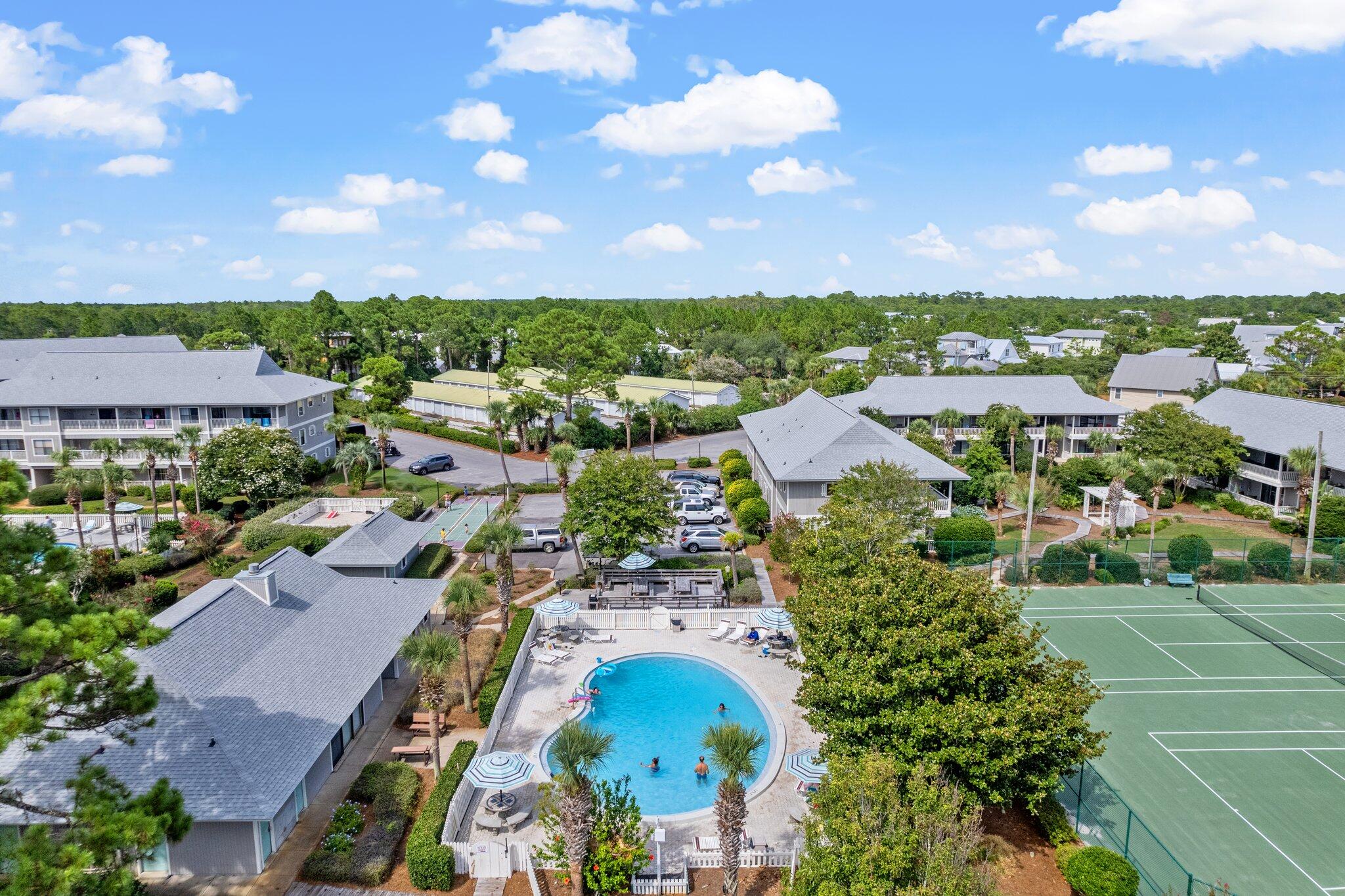 BEACHWOOD VILLAS CONDO - Residential