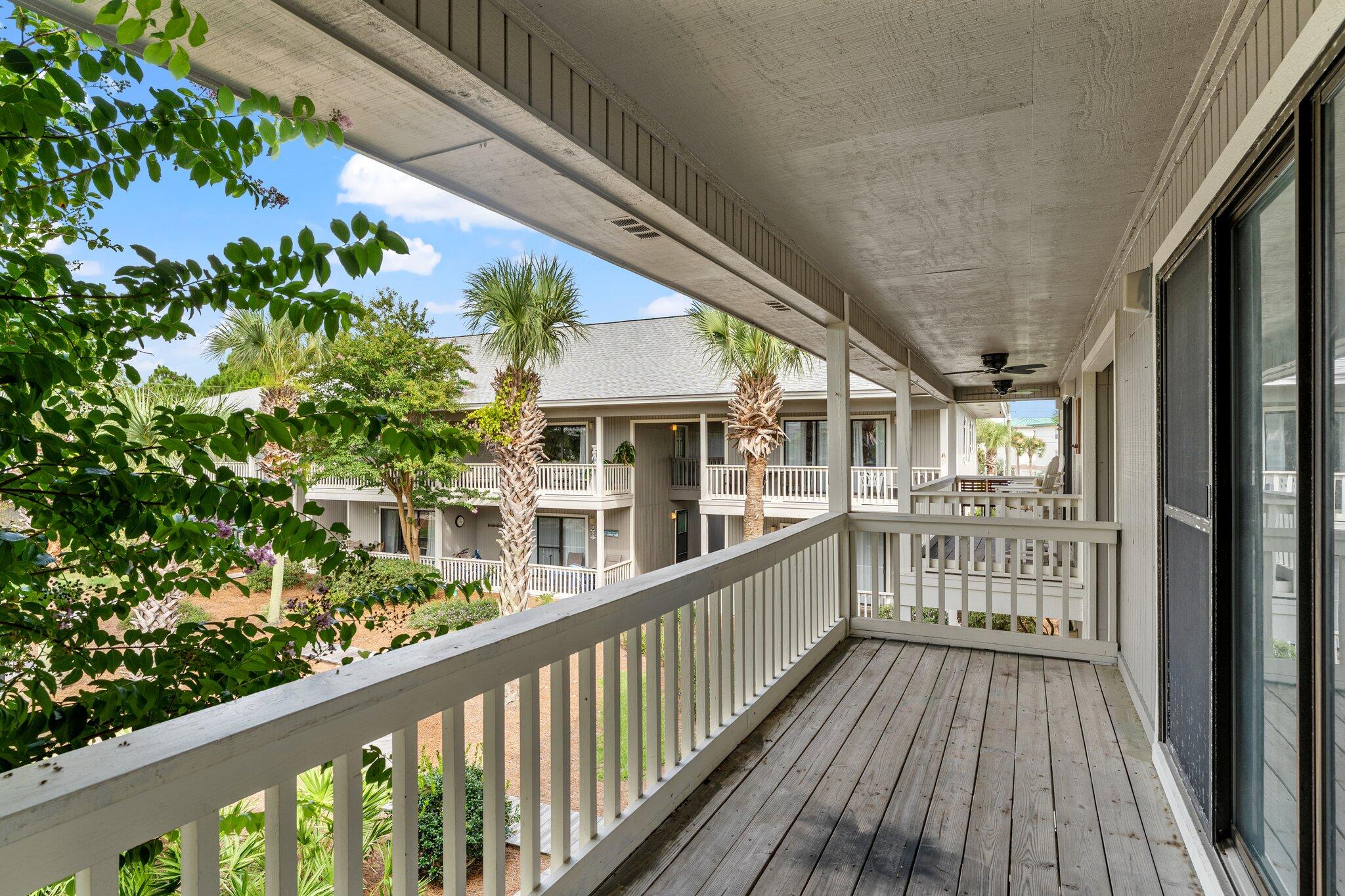 BEACHWOOD VILLAS CONDO - Residential