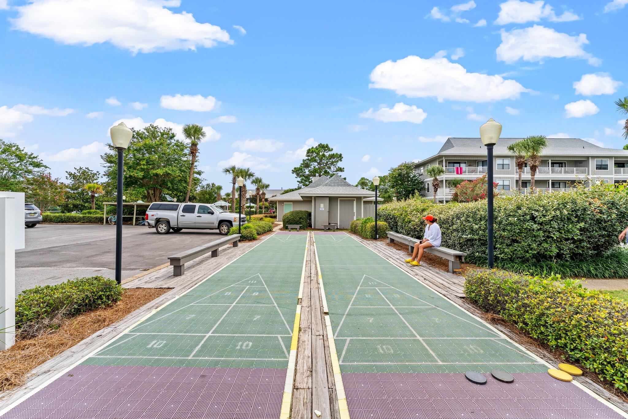 BEACHWOOD VILLAS CONDO - Residential