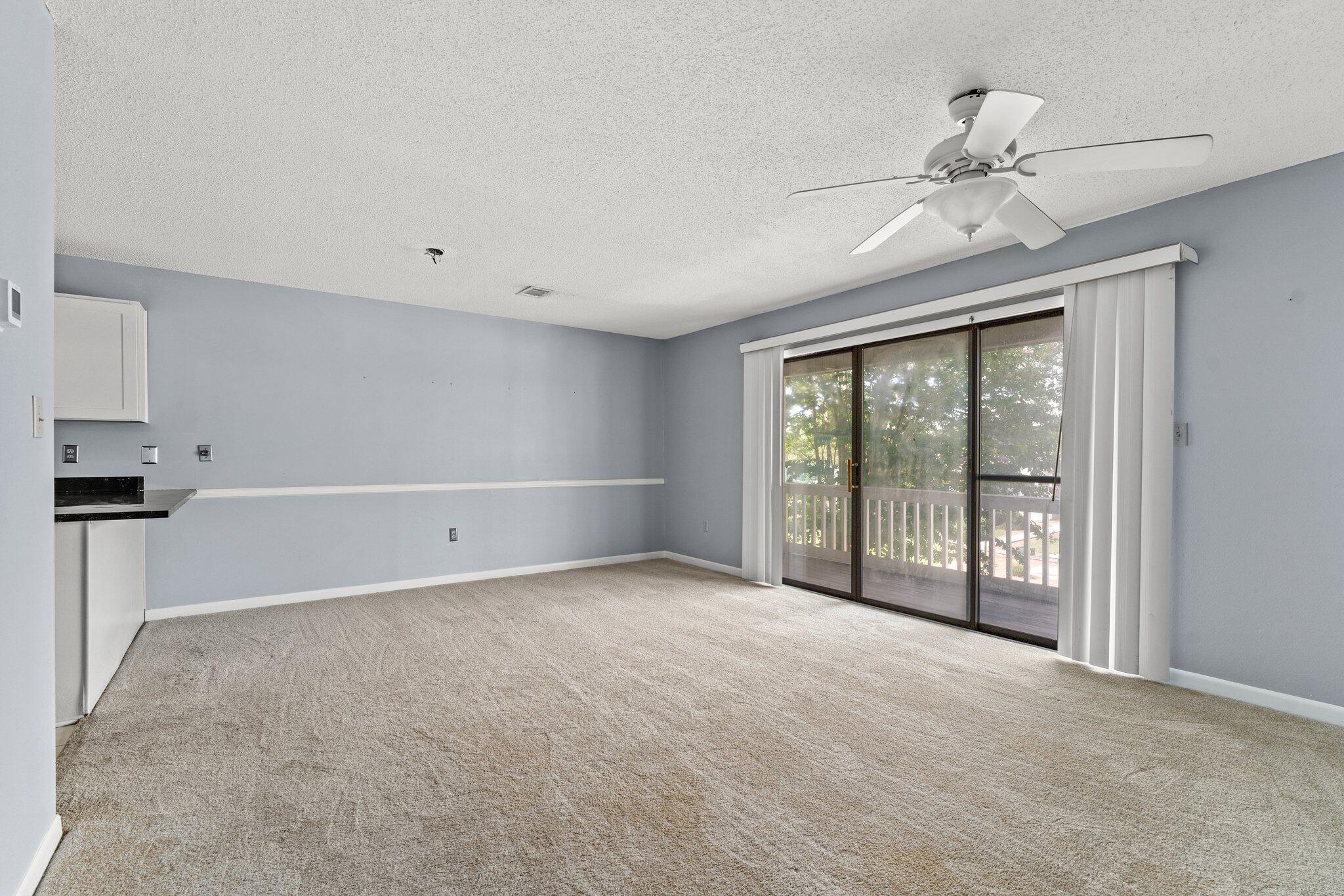 BEACHWOOD VILLAS CONDO - Residential