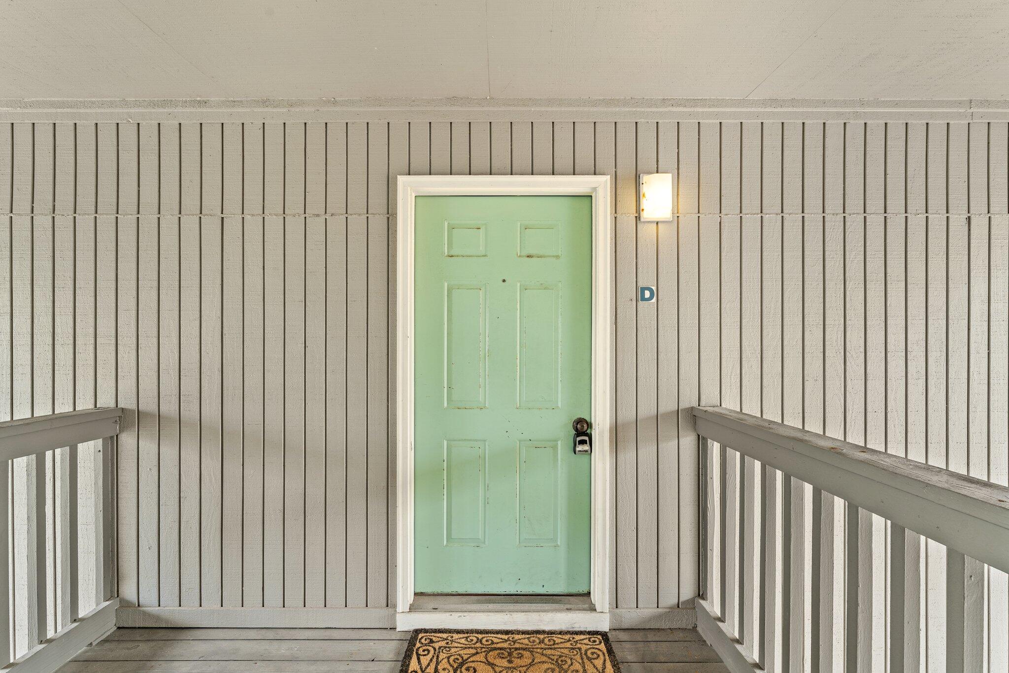 BEACHWOOD VILLAS CONDO - Residential