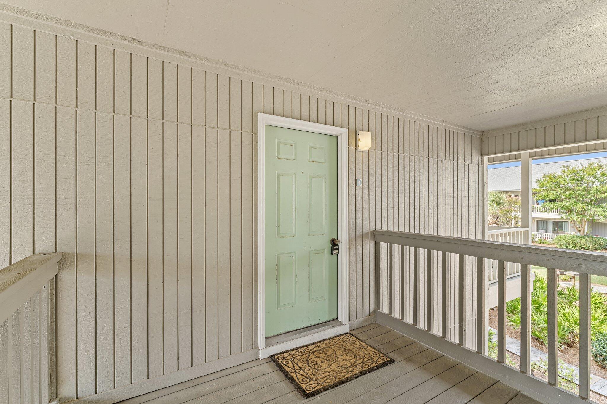 BEACHWOOD VILLAS CONDO - Residential
