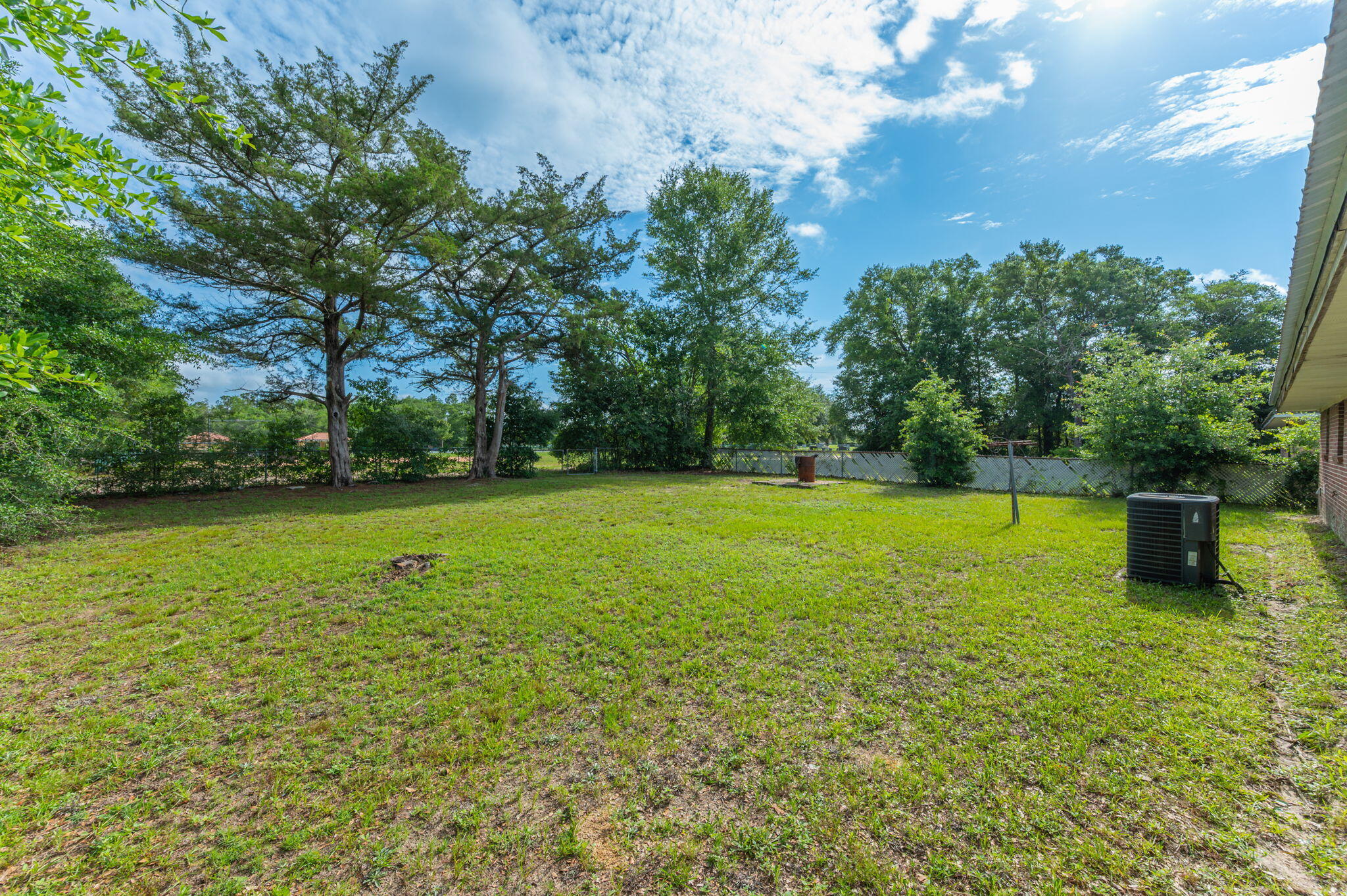 METES & BOUNDS - Residential Lease