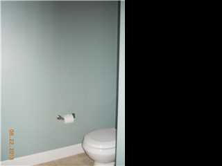 SOUTH HAVEN TOWNHOMES - Residential Lease