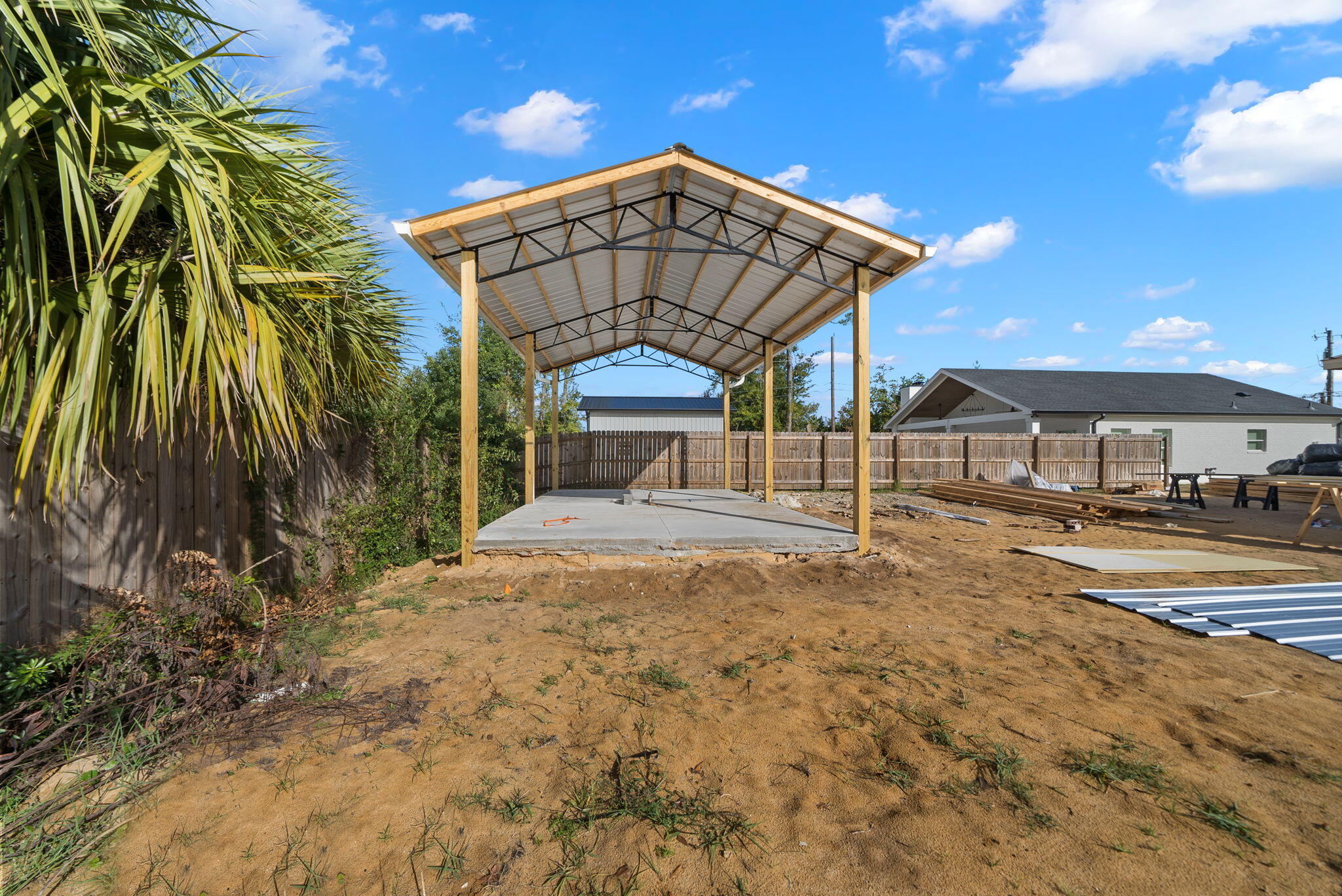 SOUTHPORT - Residential