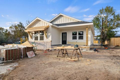 Photo of 1439 1st Street, Panama City, FL 32409 (MLS # 990136)