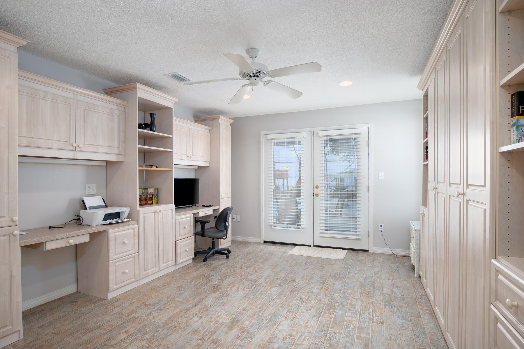 FLOUNDER BEACH UNREC - Residential