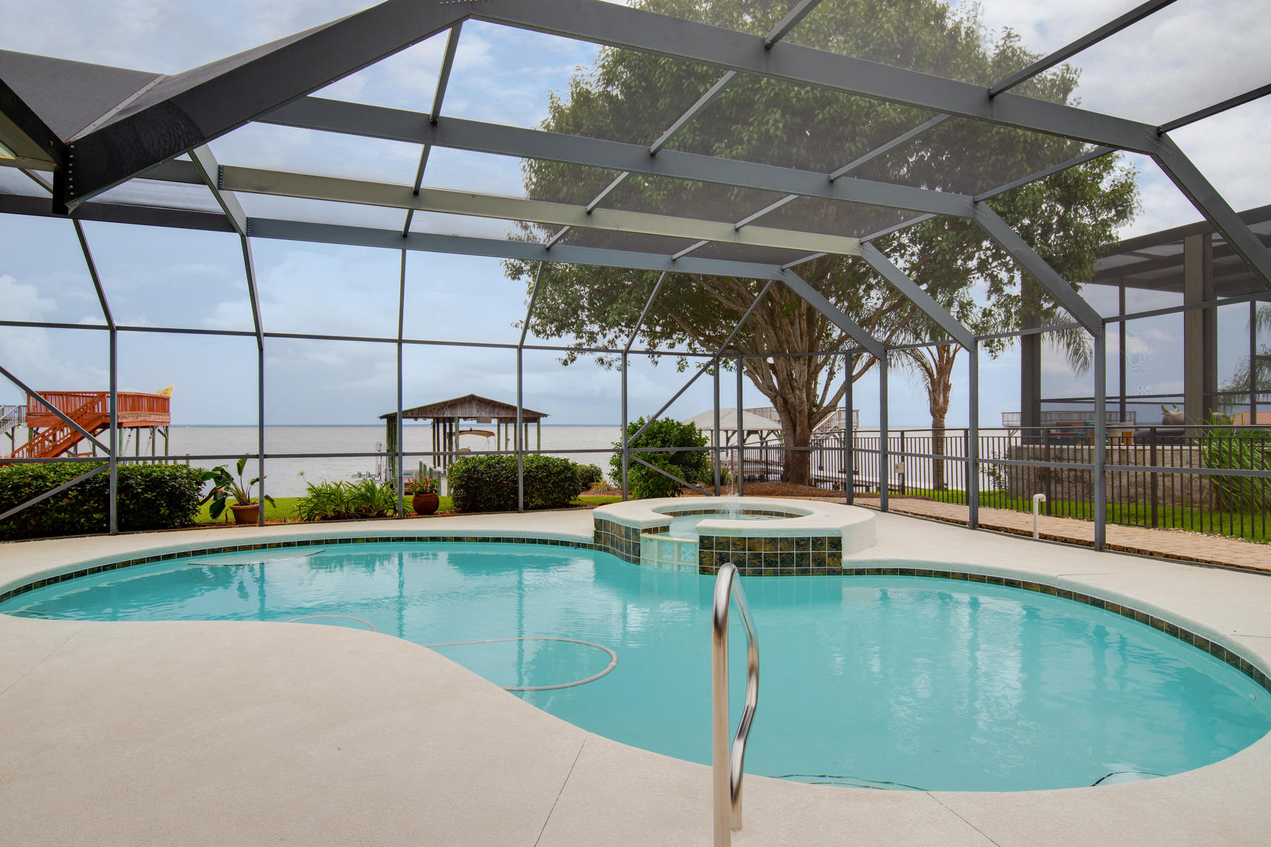 FLOUNDER BEACH UNREC - Residential