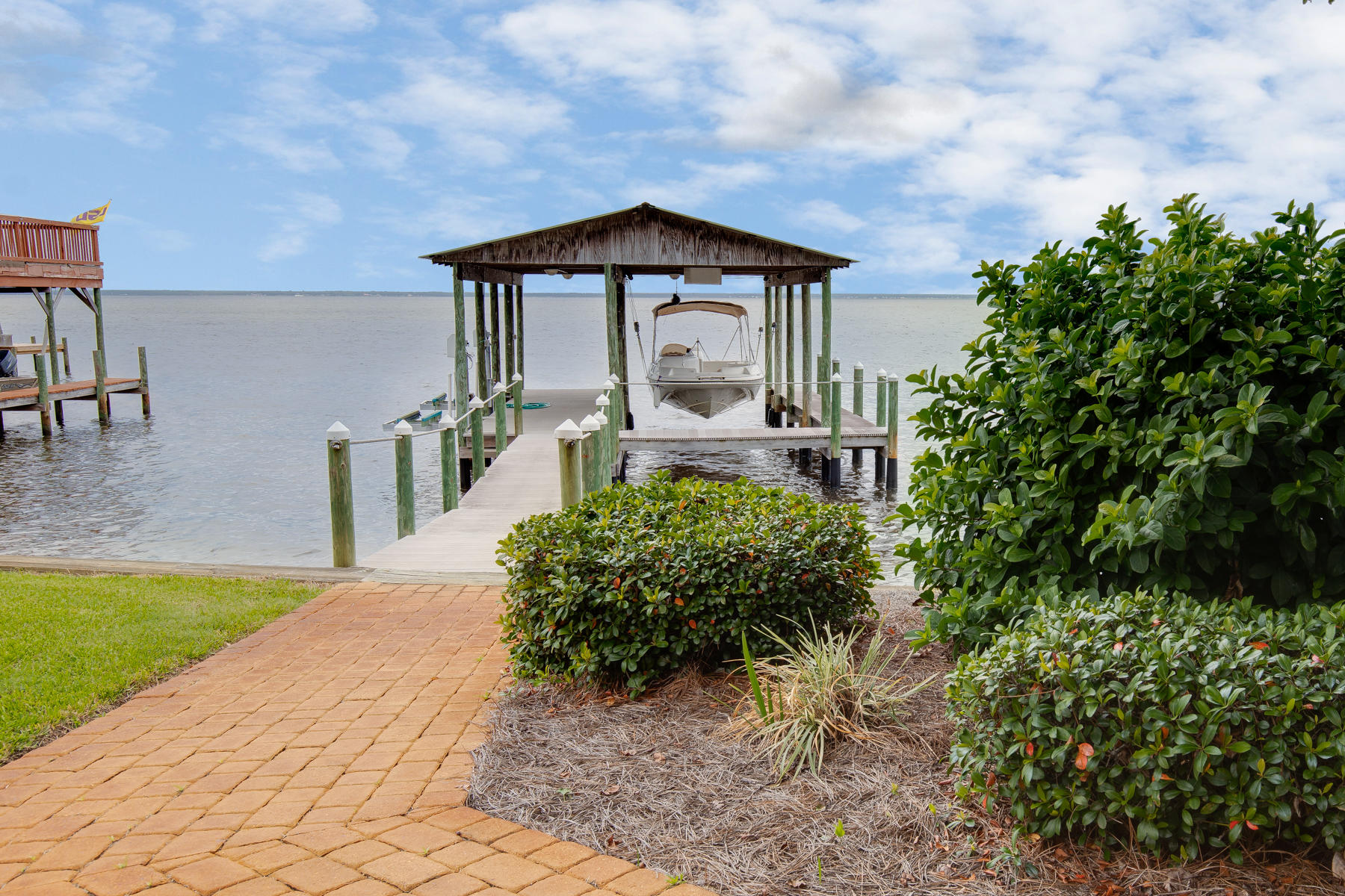 FLOUNDER BEACH UNREC - Residential