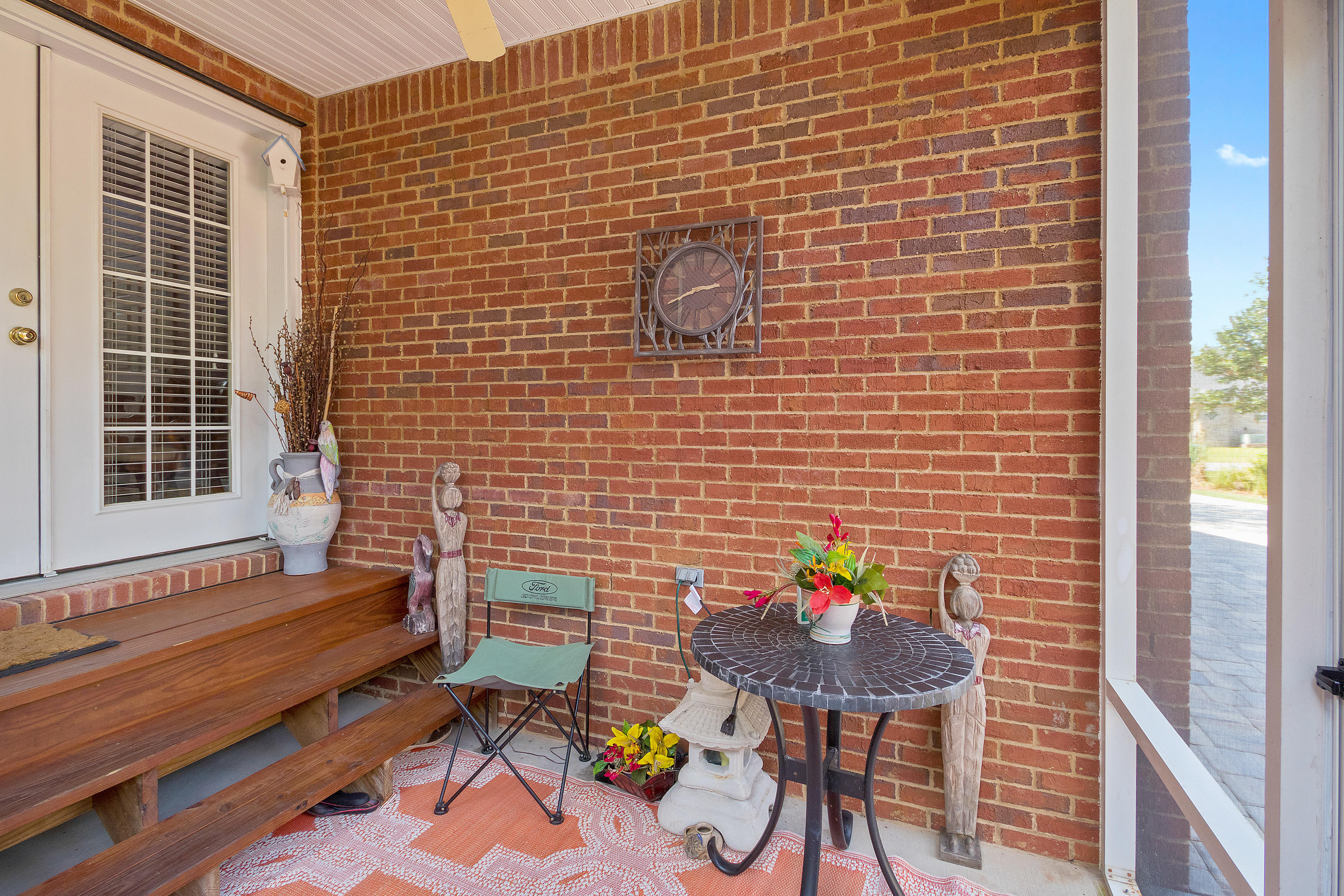 DANA POINTE - Residential