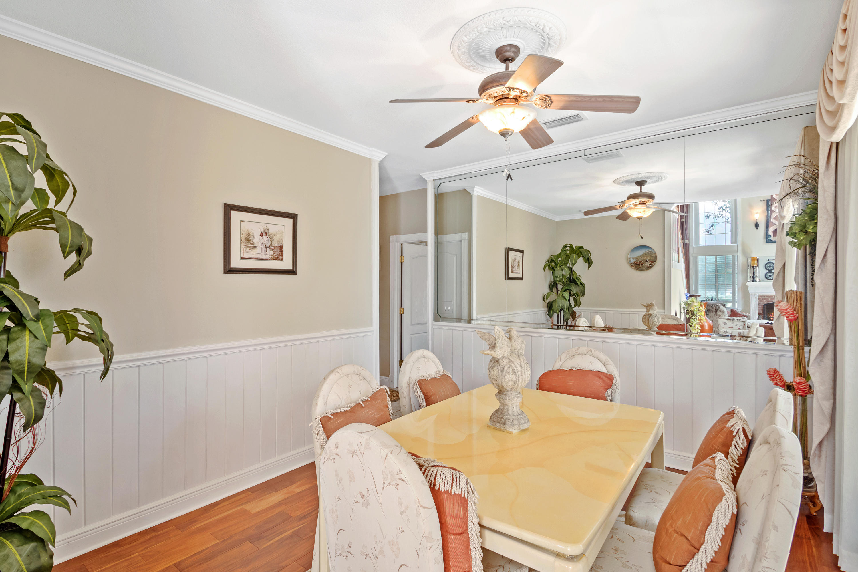 DANA POINTE - Residential