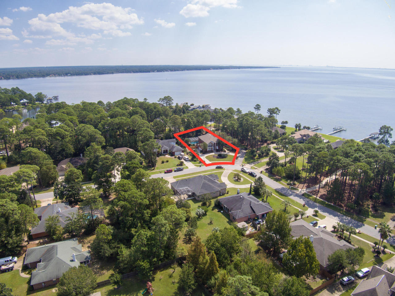 DANA POINTE - Residential