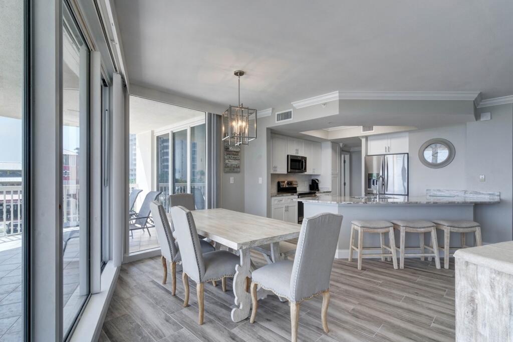 ST. MAARTEN AT SILVER SHELLS - Residential