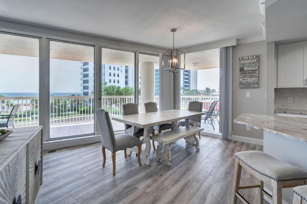 ST. MAARTEN AT SILVER SHELLS - Residential