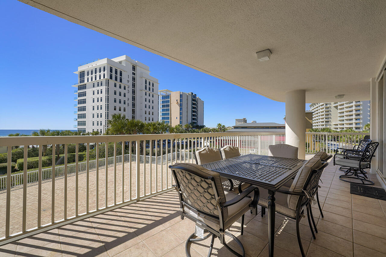 ST. MAARTEN AT SILVER SHELLS - Residential