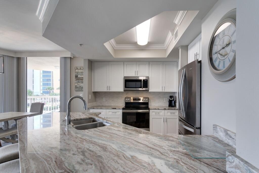 ST. MAARTEN AT SILVER SHELLS - Residential