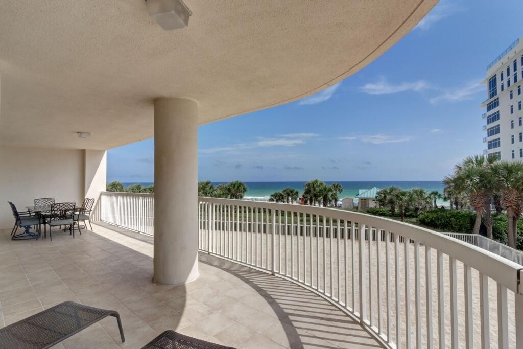ST. MAARTEN AT SILVER SHELLS - Residential