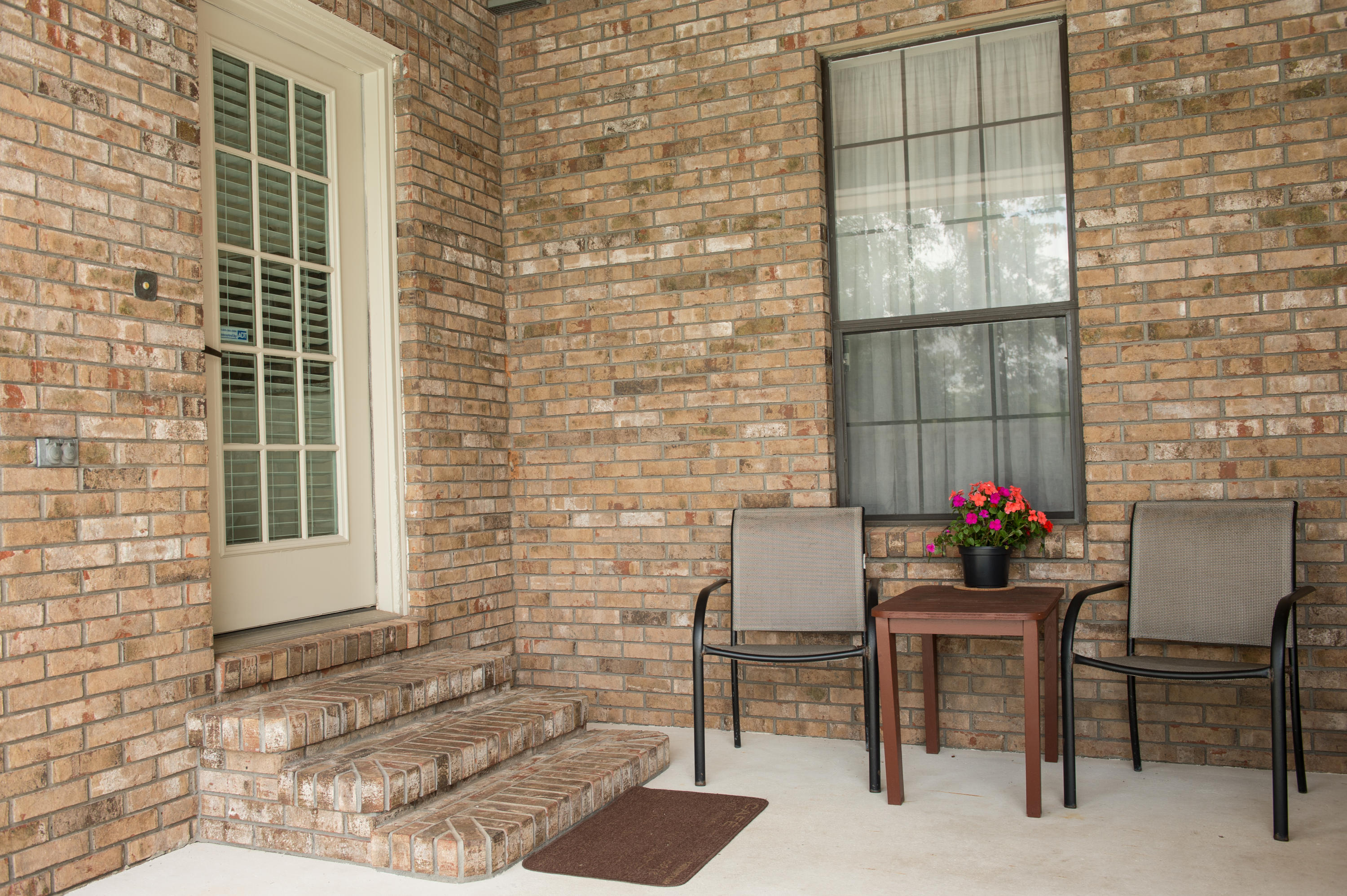 HOLLY HILLS - Residential