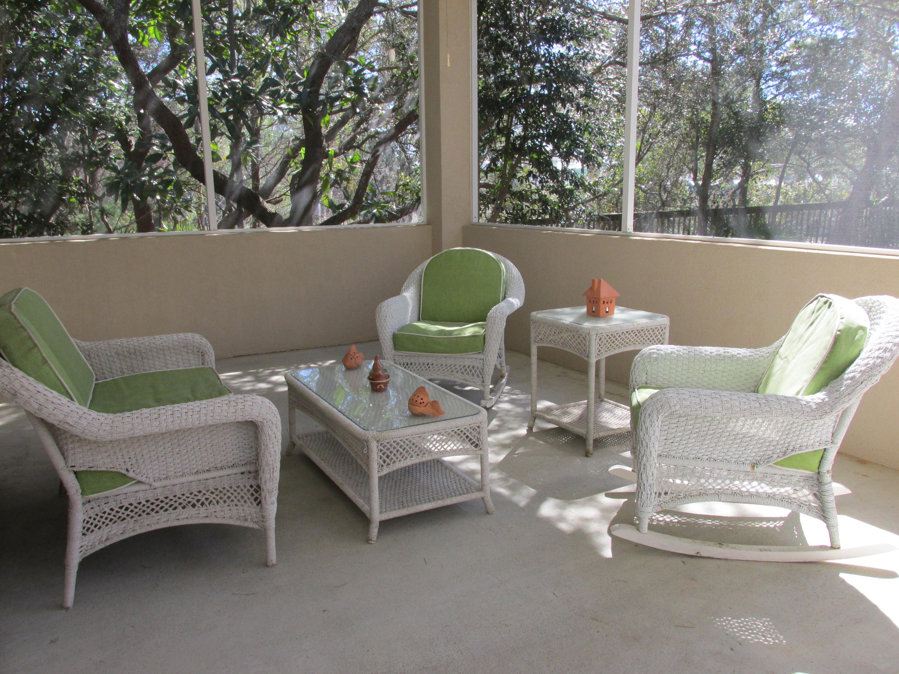 FAIRWAY VILLAS - Residential