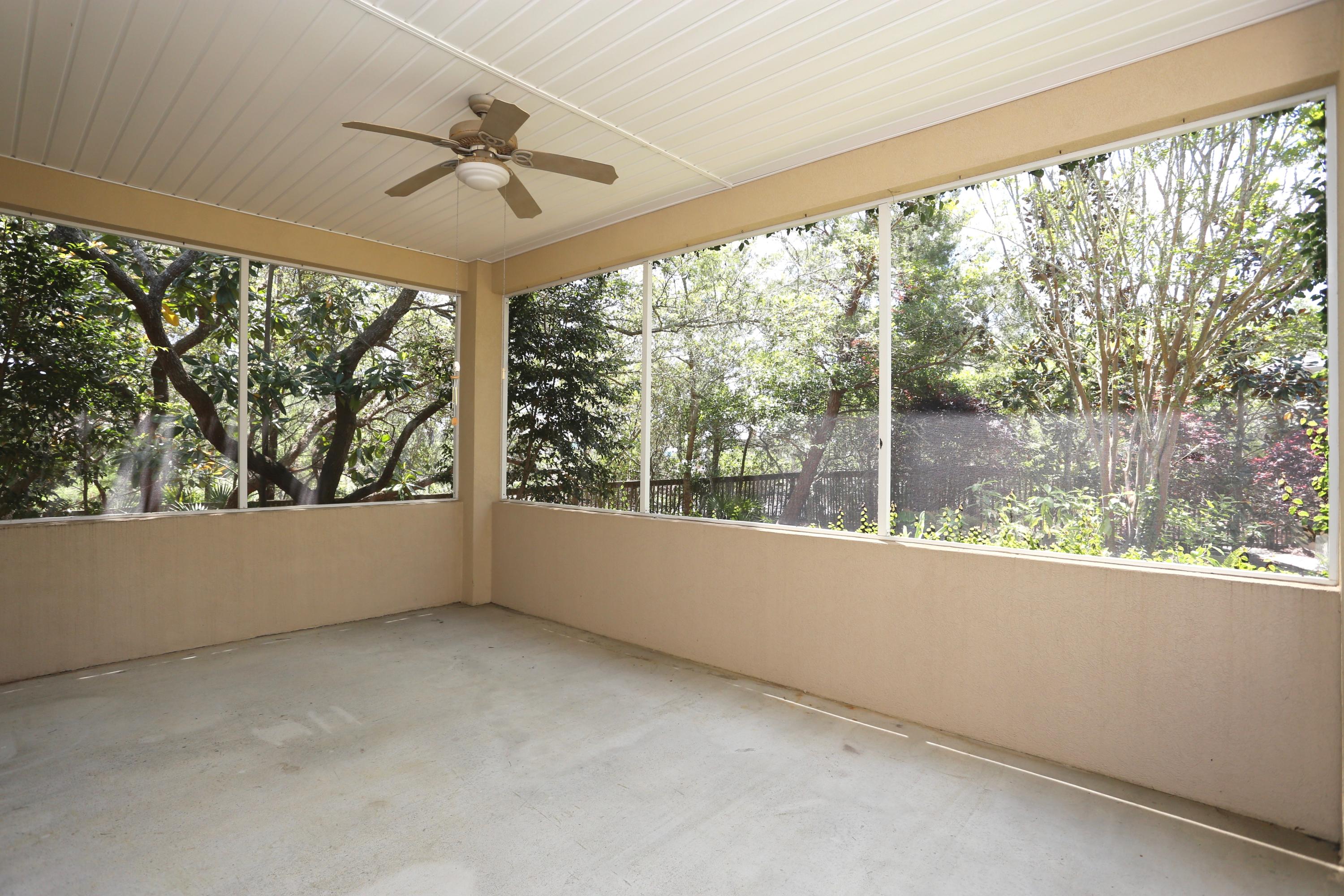 FAIRWAY VILLAS - Residential