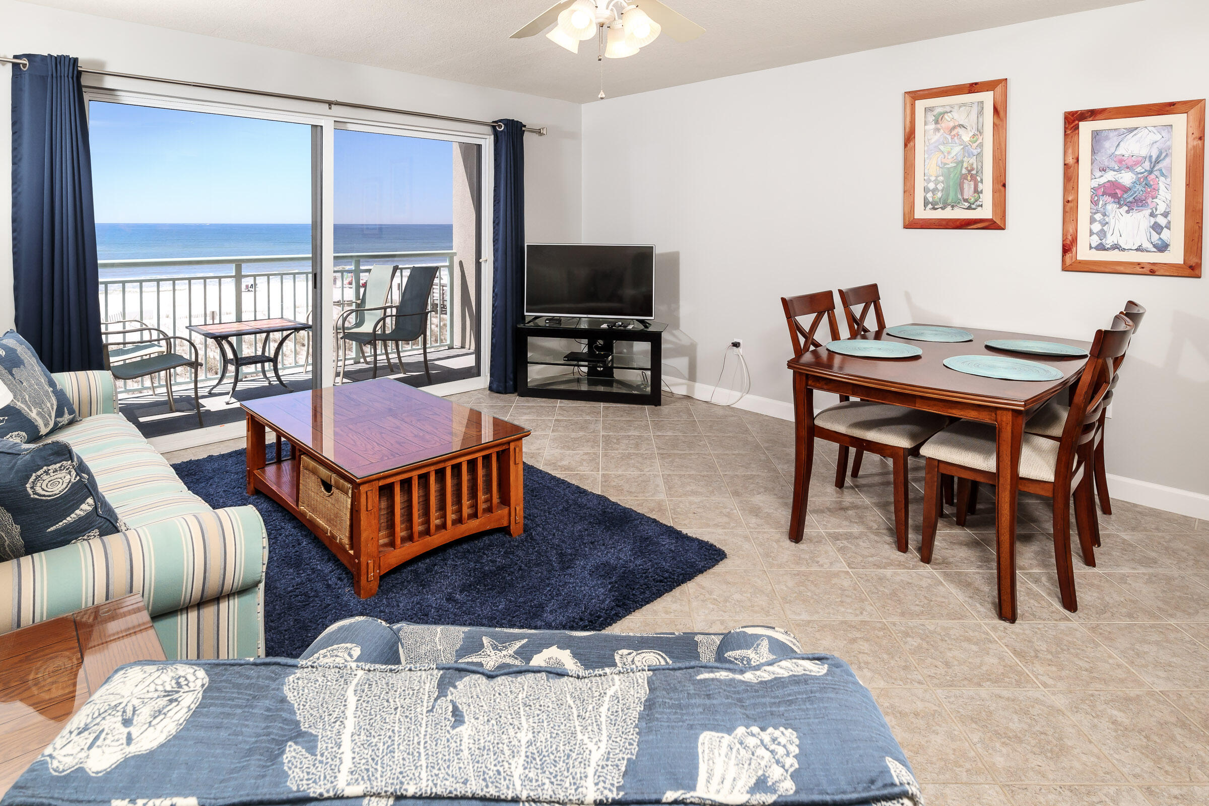 PELICAN ISLE - Residential