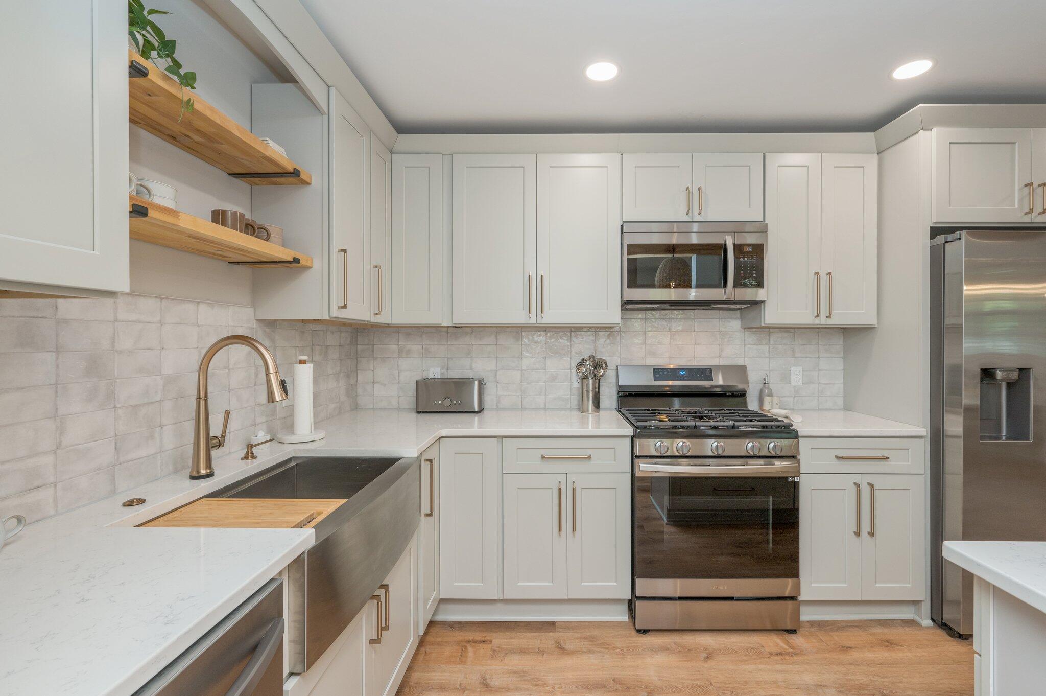 GARNIERS BEACH - Residential