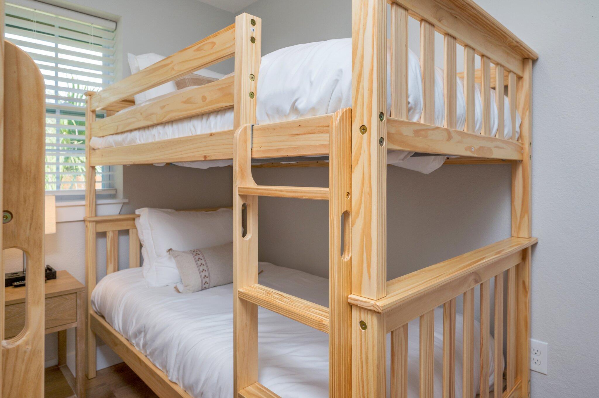 GARNIERS BEACH - Residential