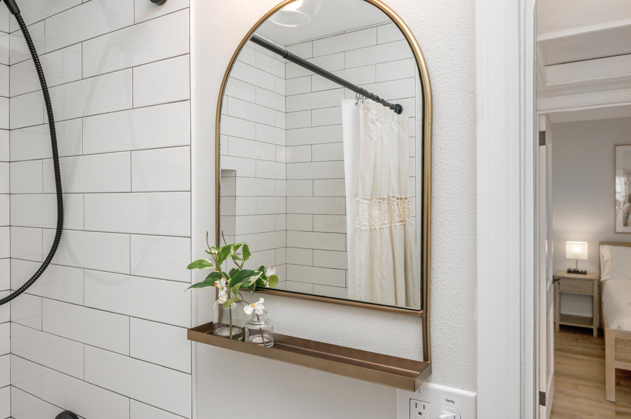 GARNIERS BEACH - Residential