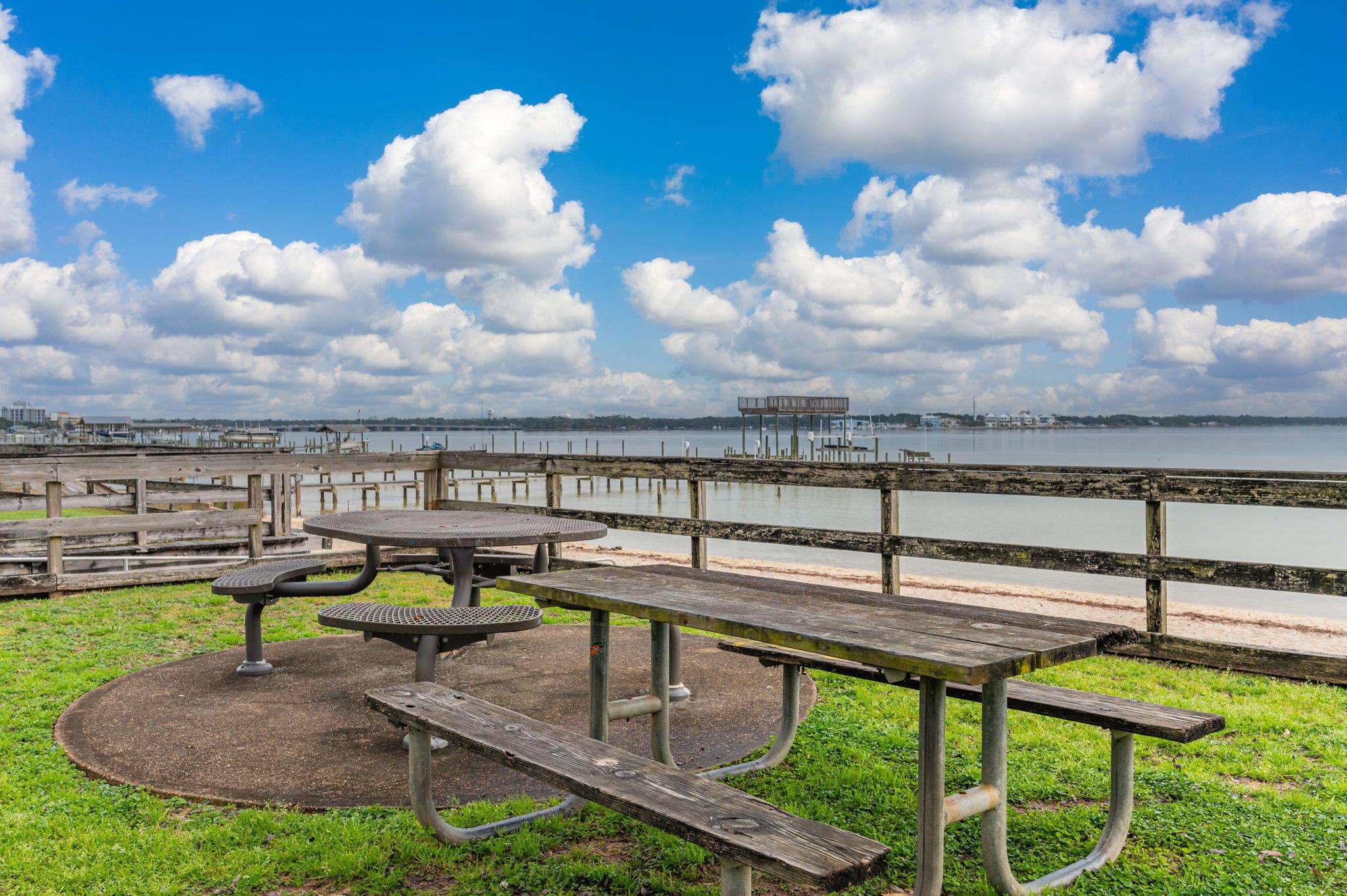 GARNIERS BEACH - Residential