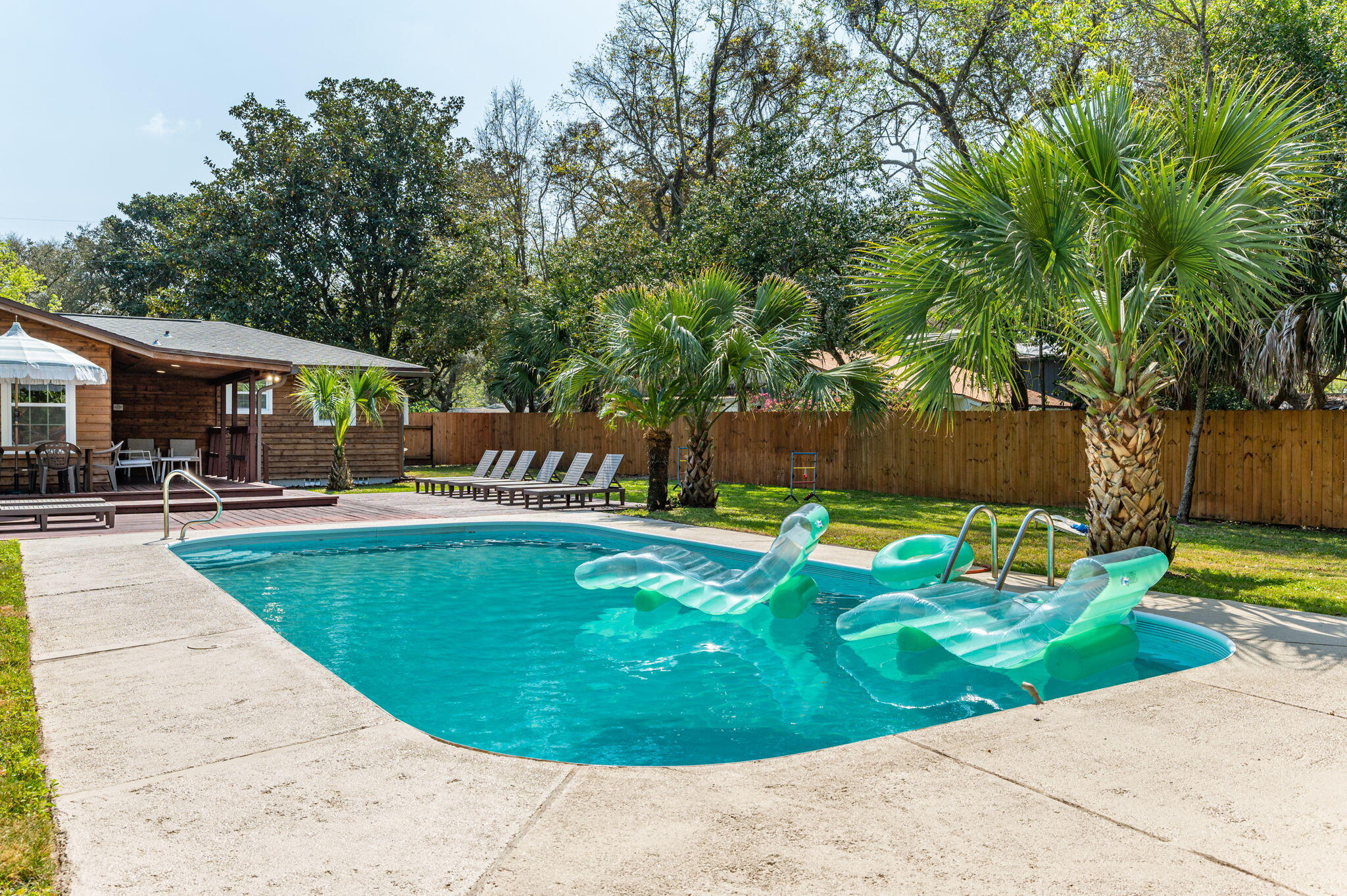 GARNIERS BEACH - Residential