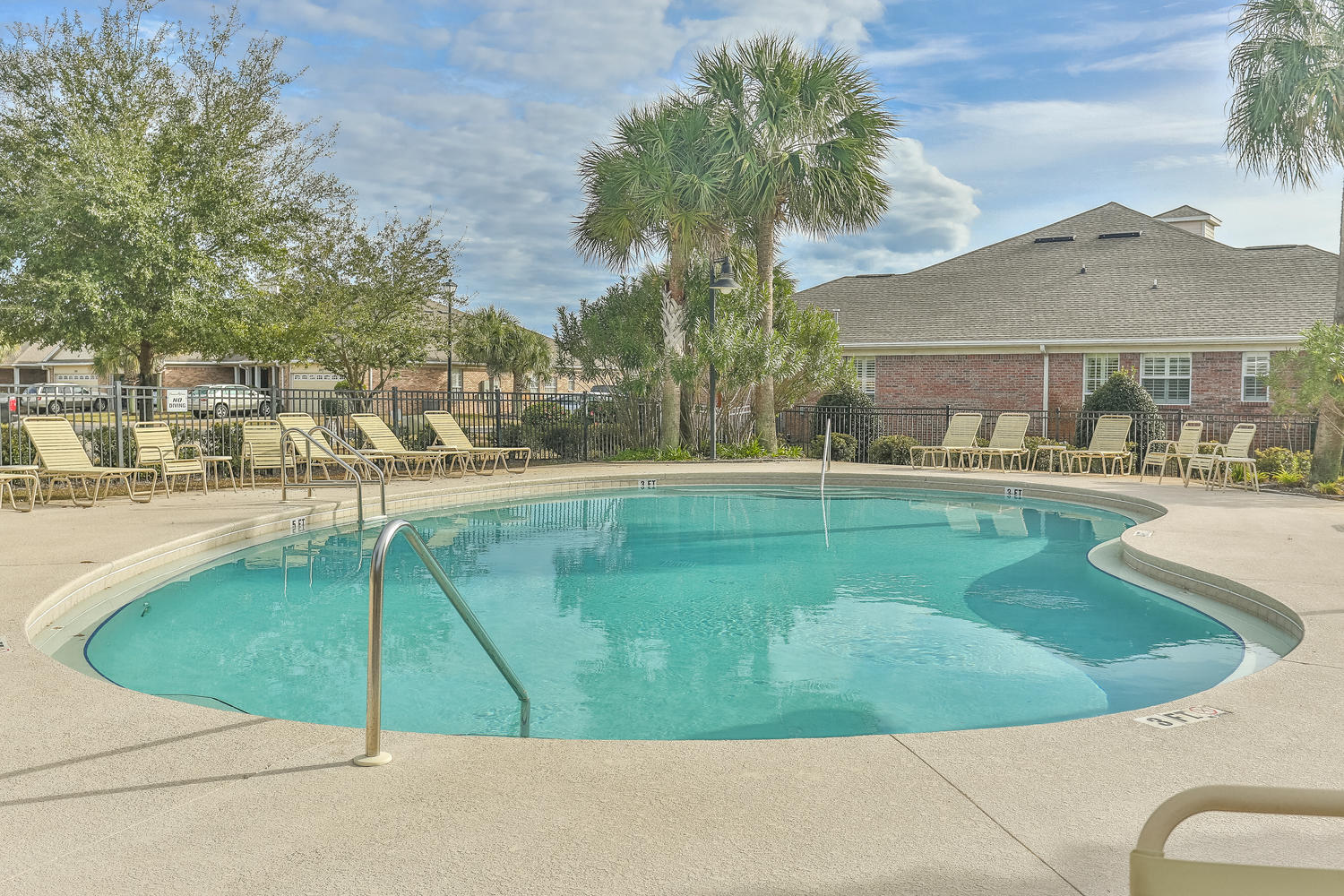 Diamond Lakes - Residential