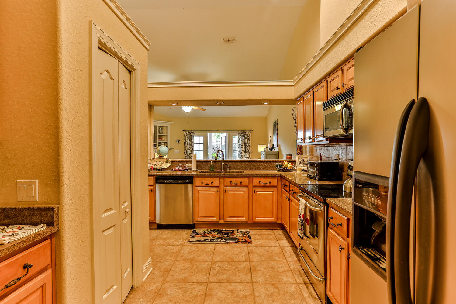 Diamond Lakes - Residential