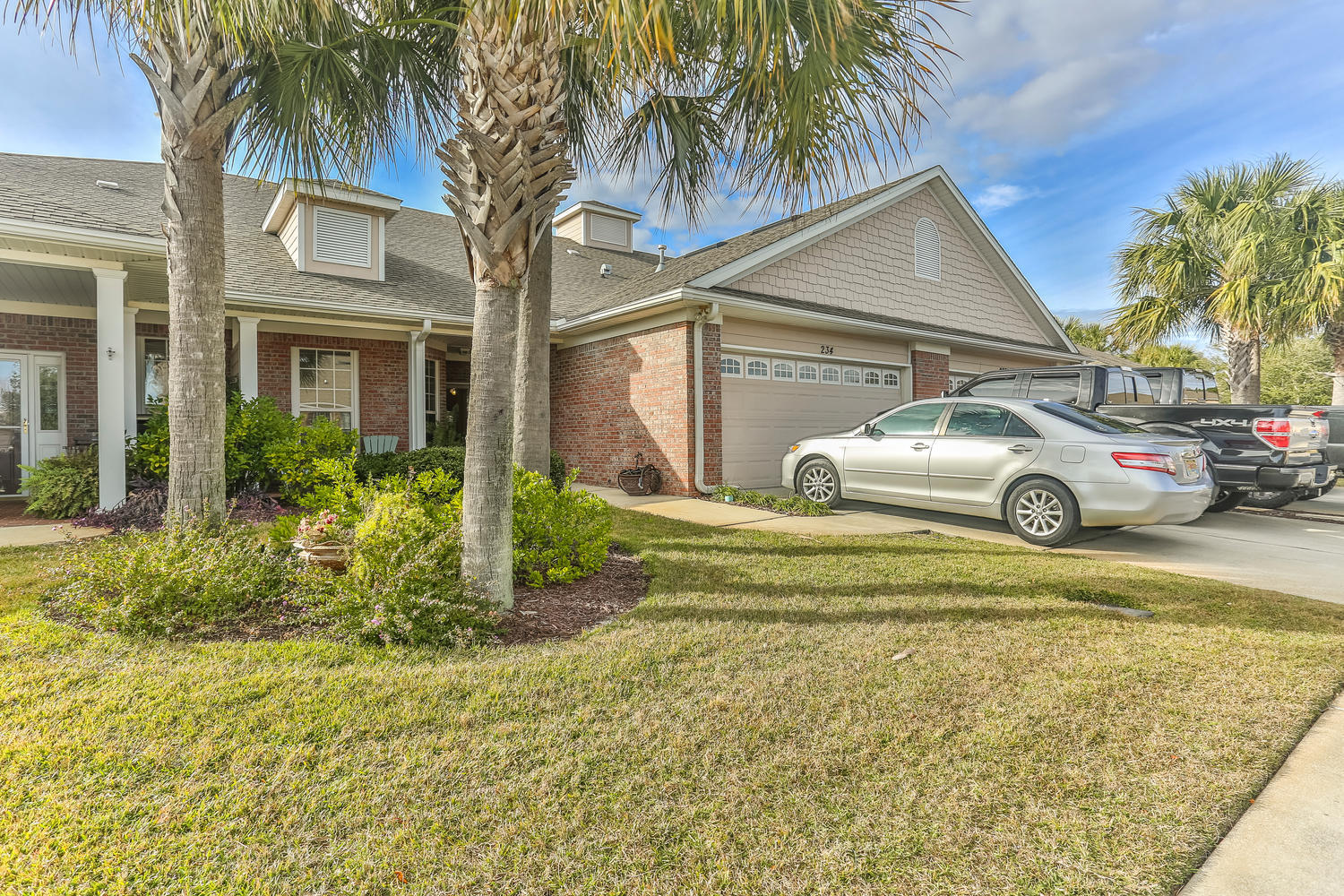 Diamond Lakes - Residential