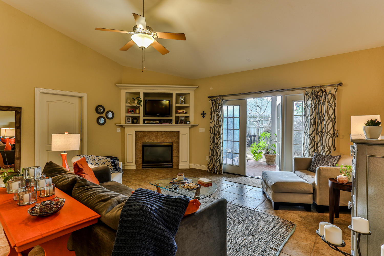 Diamond Lakes - Residential