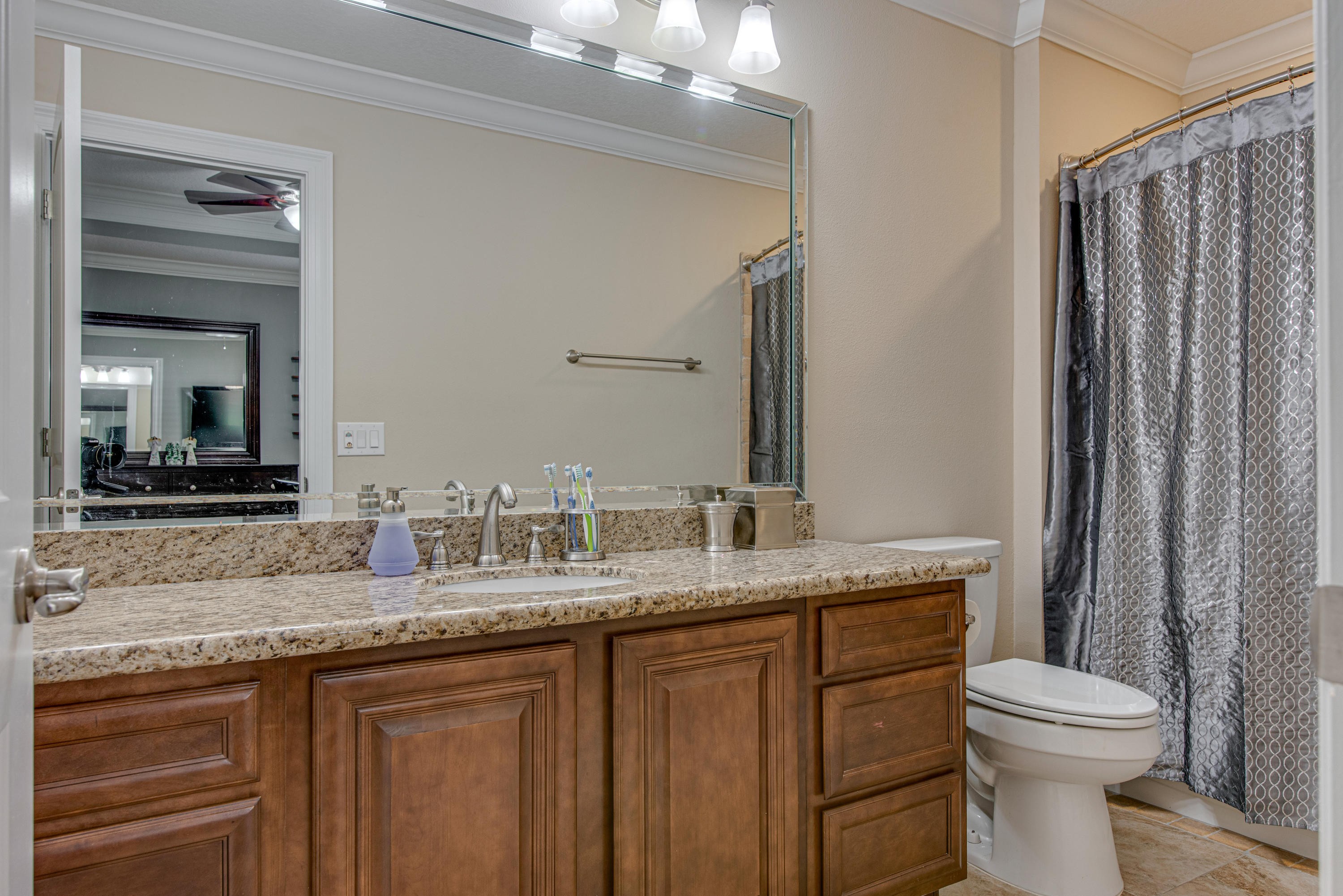 HOLLEY BY THE SEA - Residential