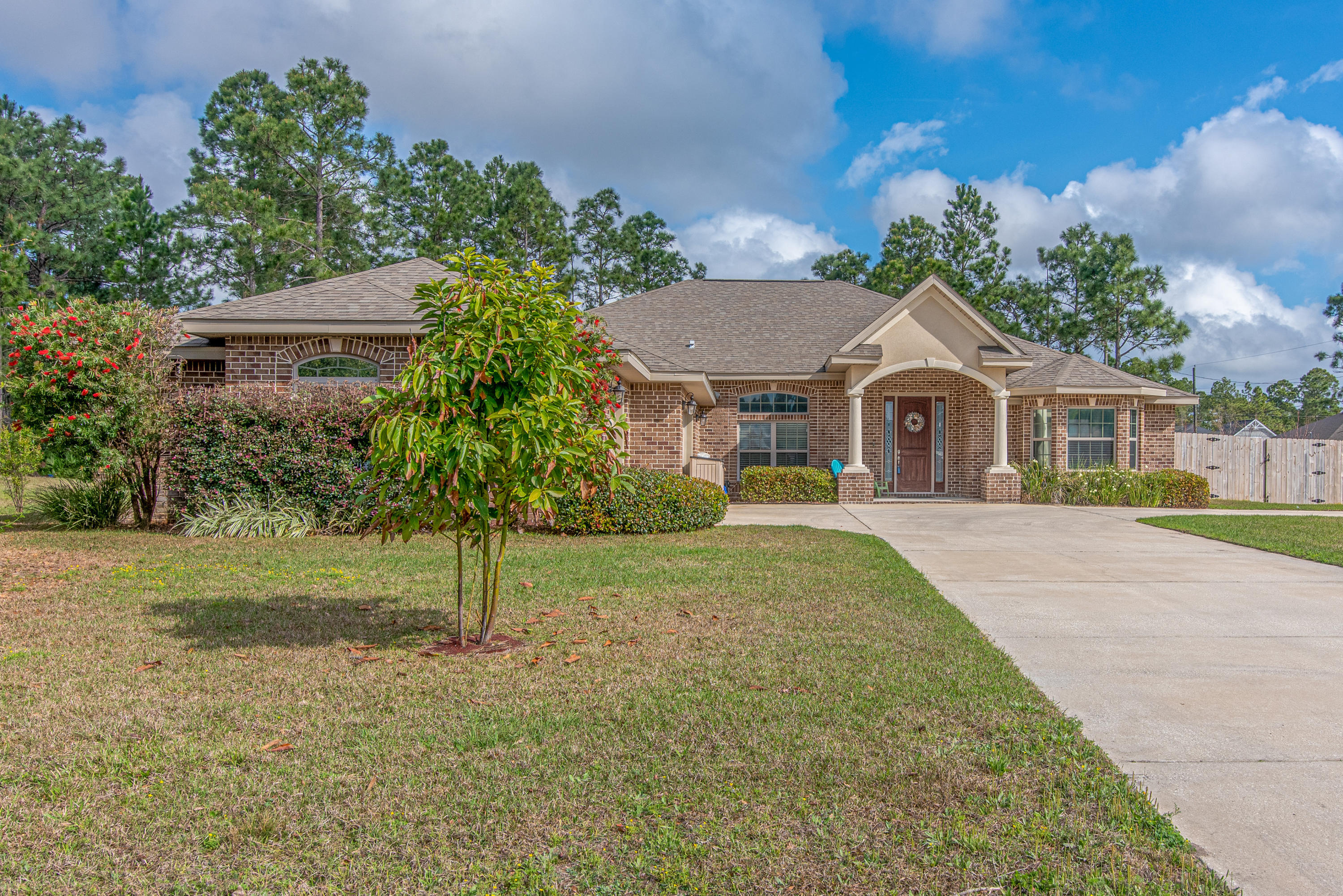 HOLLEY BY THE SEA - Residential