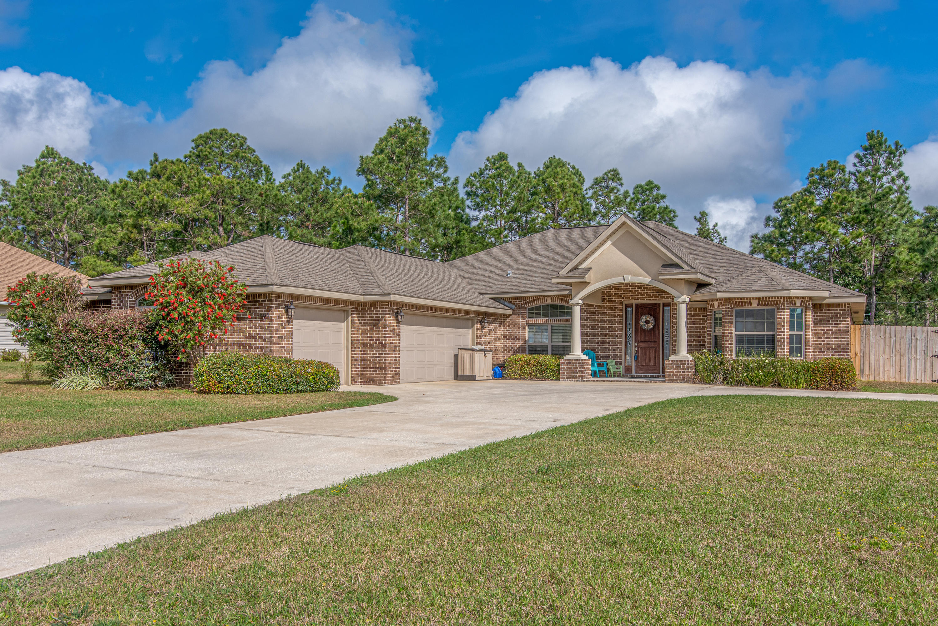 HOLLEY BY THE SEA - Residential