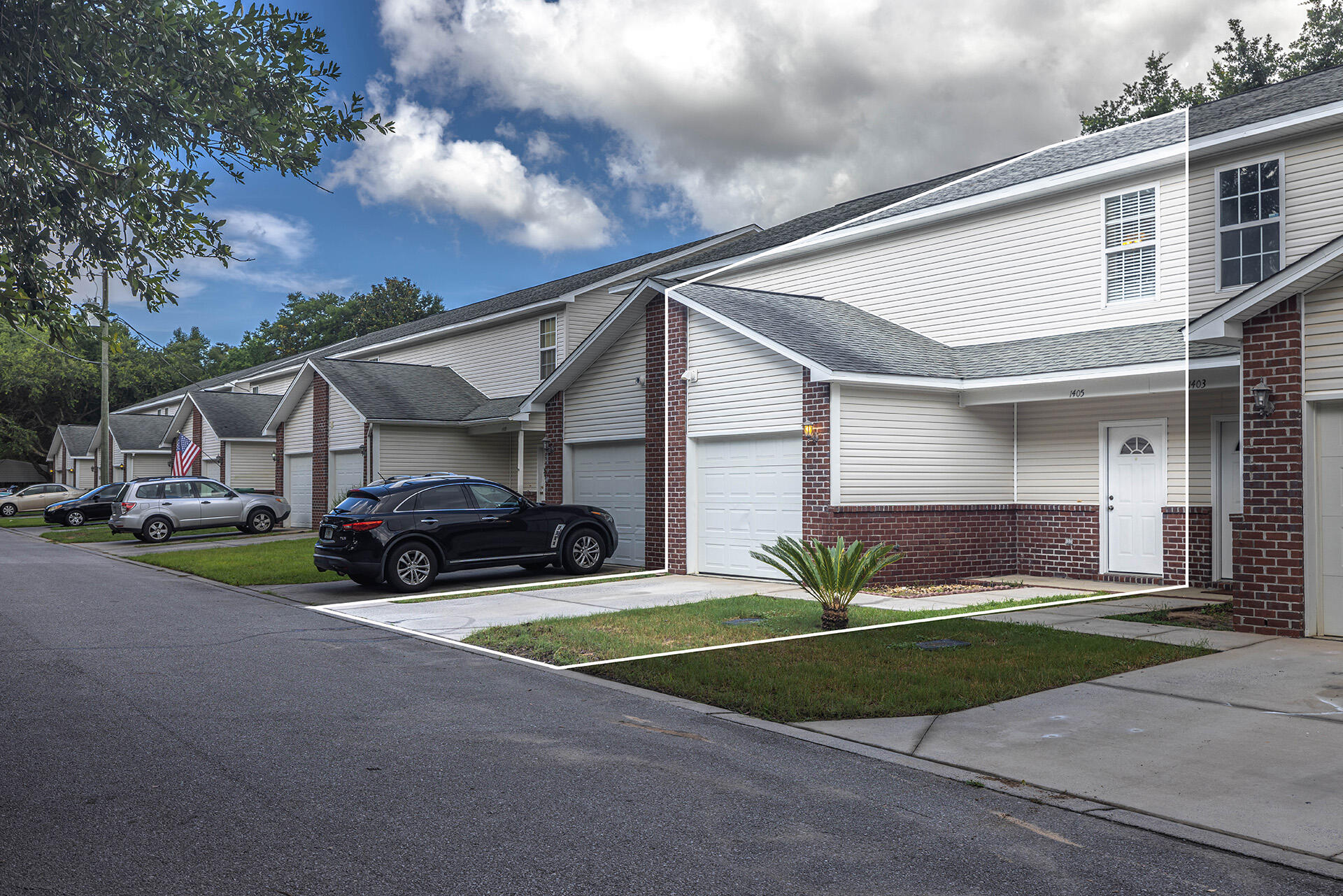 BEAVER RUN TOWNHOMES - Residential