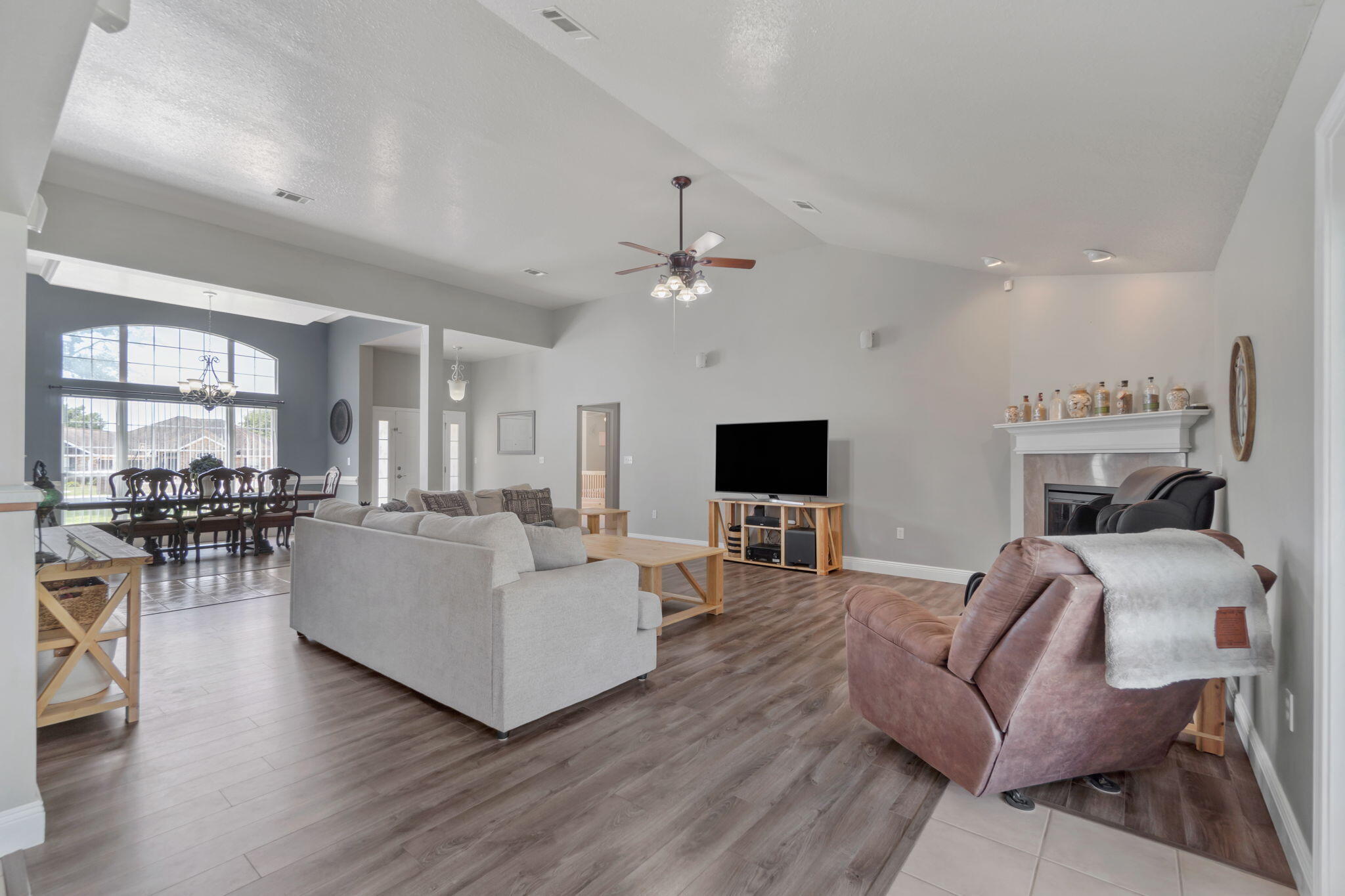 HERITAGE HILLS UNIT 1 - Residential