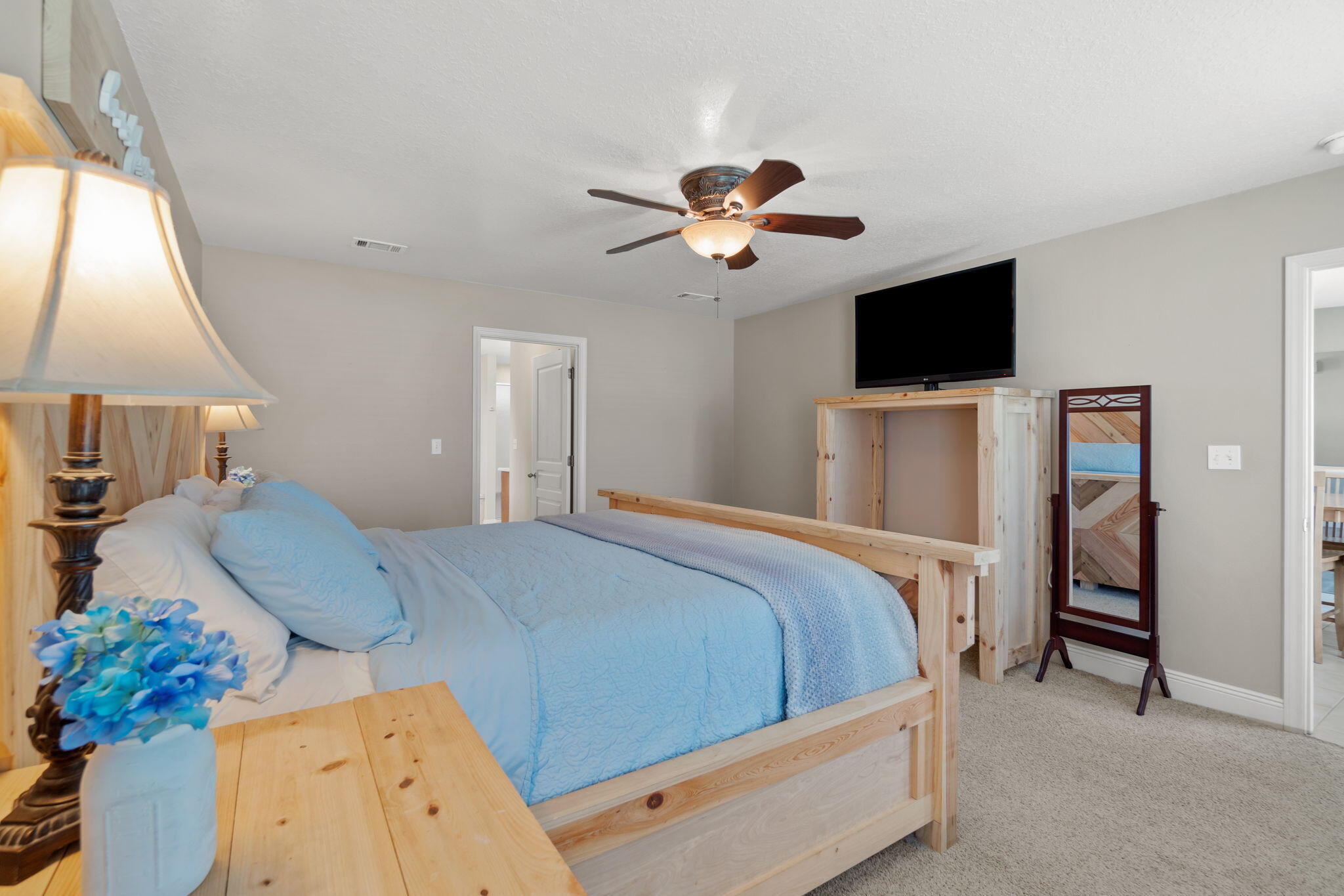 HERITAGE HILLS UNIT 1 - Residential