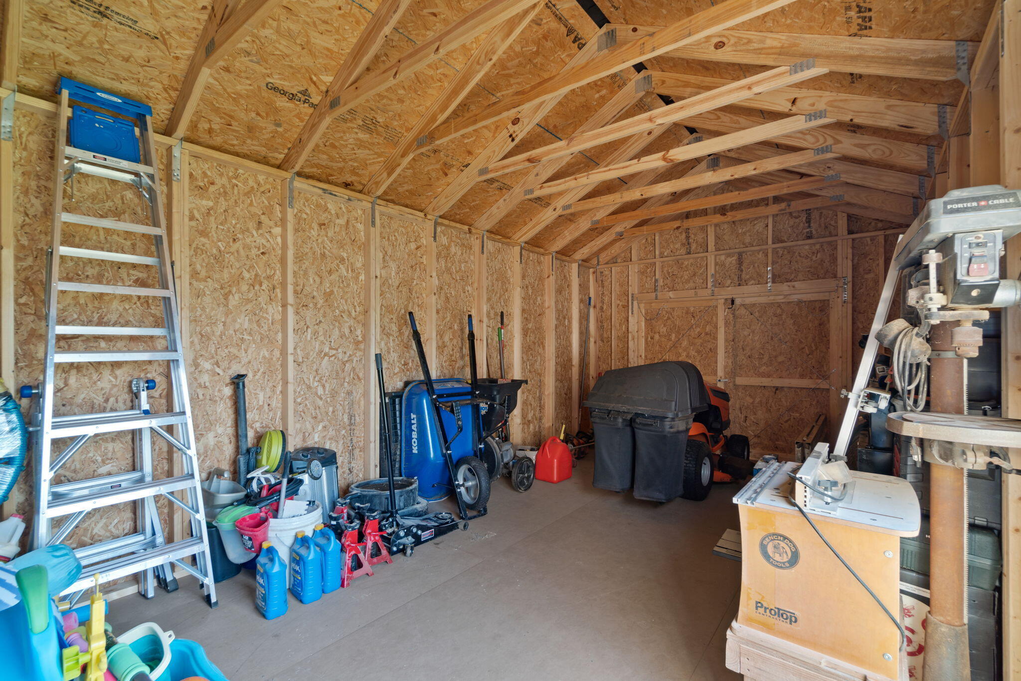 HERITAGE HILLS UNIT 1 - Residential