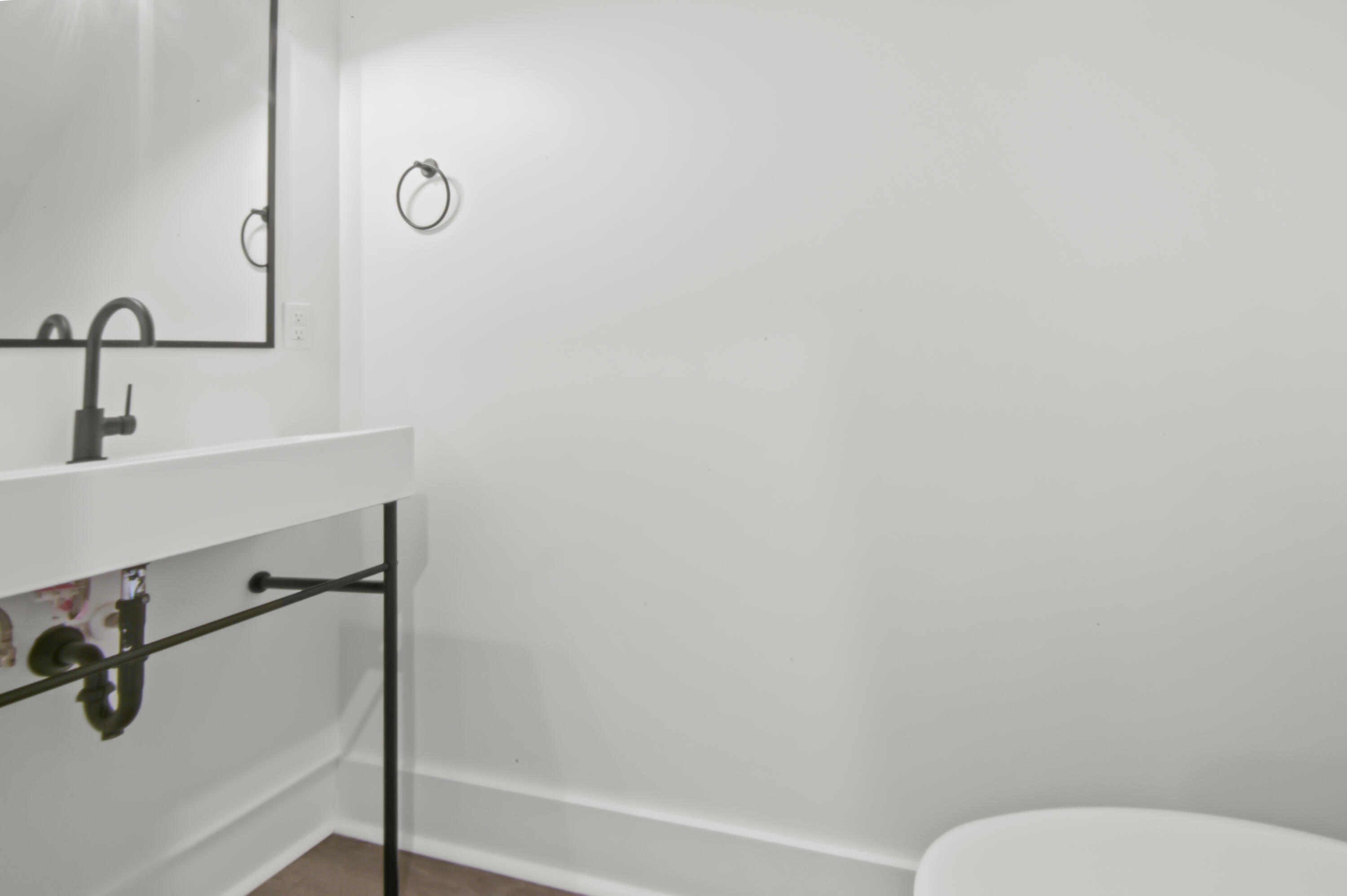 EAST HILL - Residential