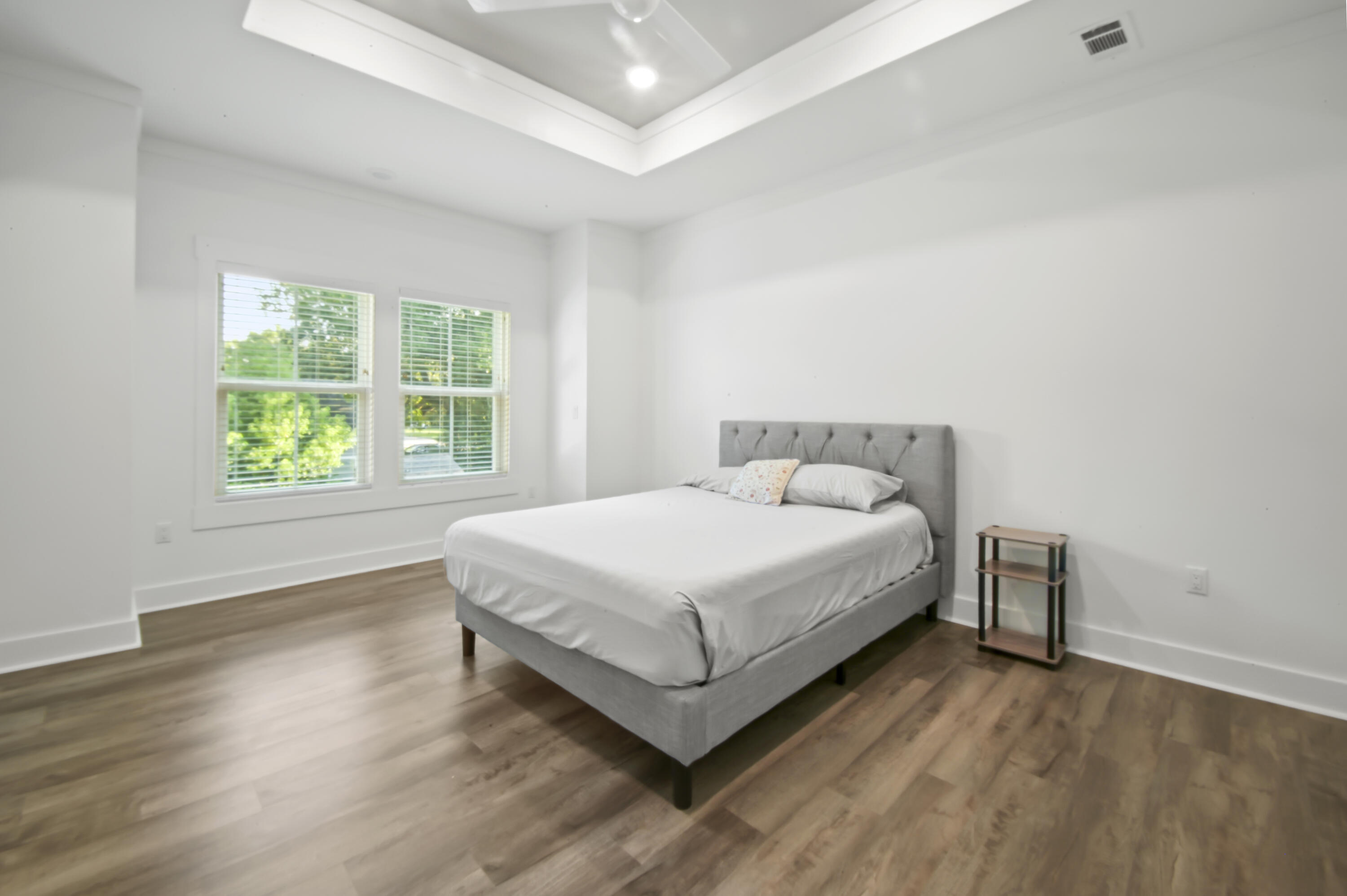 EAST HILL - Residential