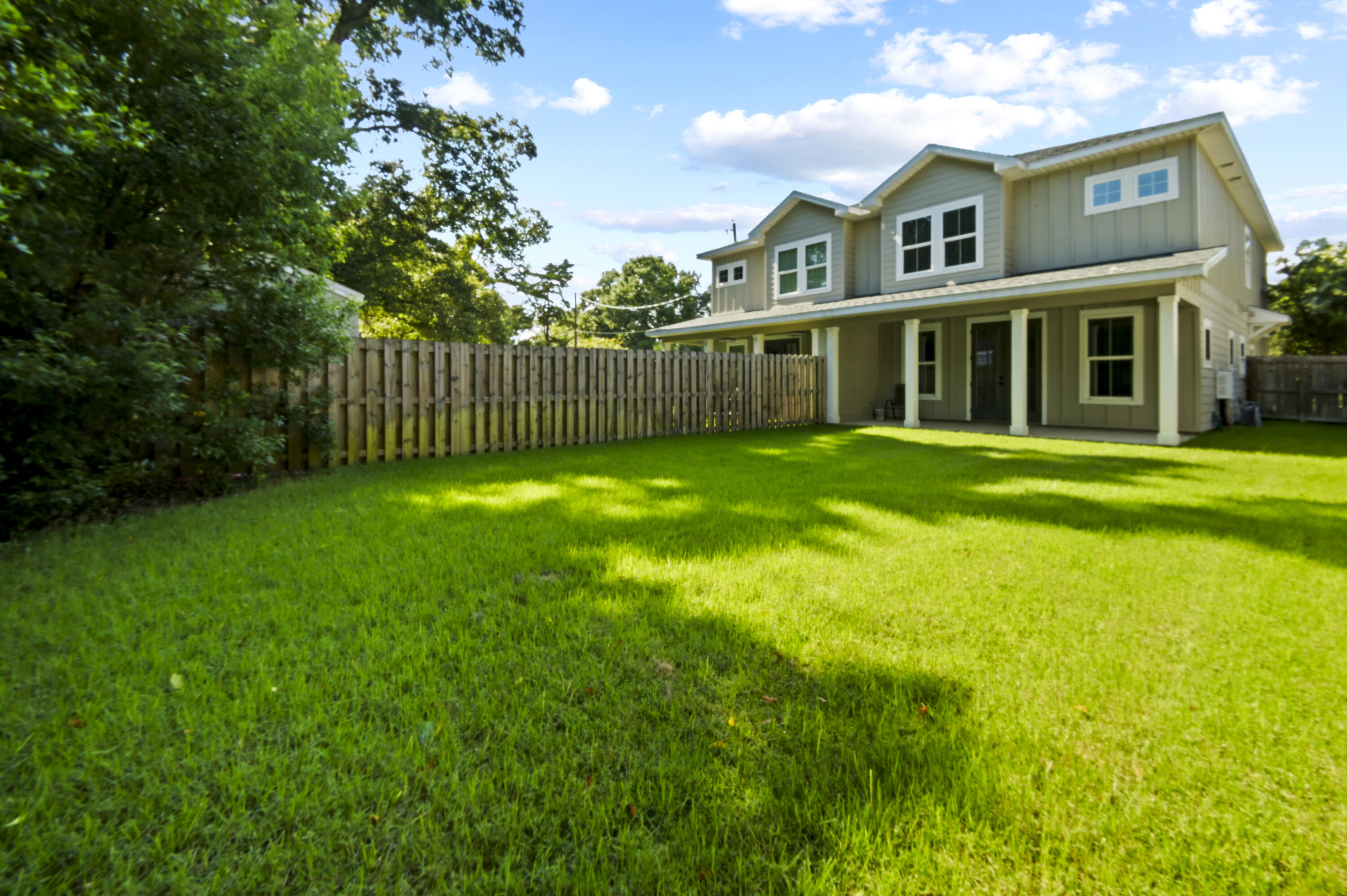 EAST HILL - Residential