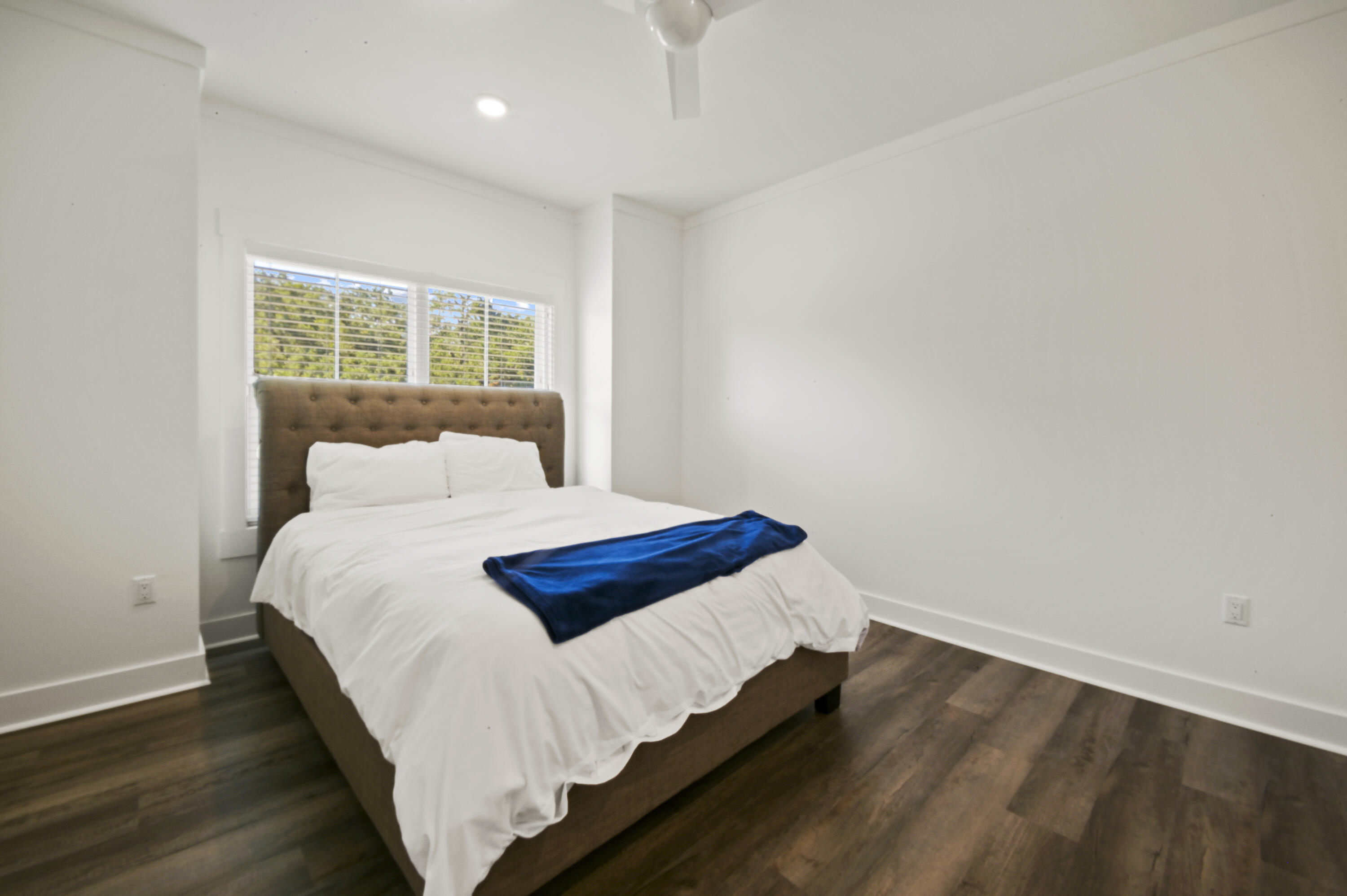 EAST HILL - Residential