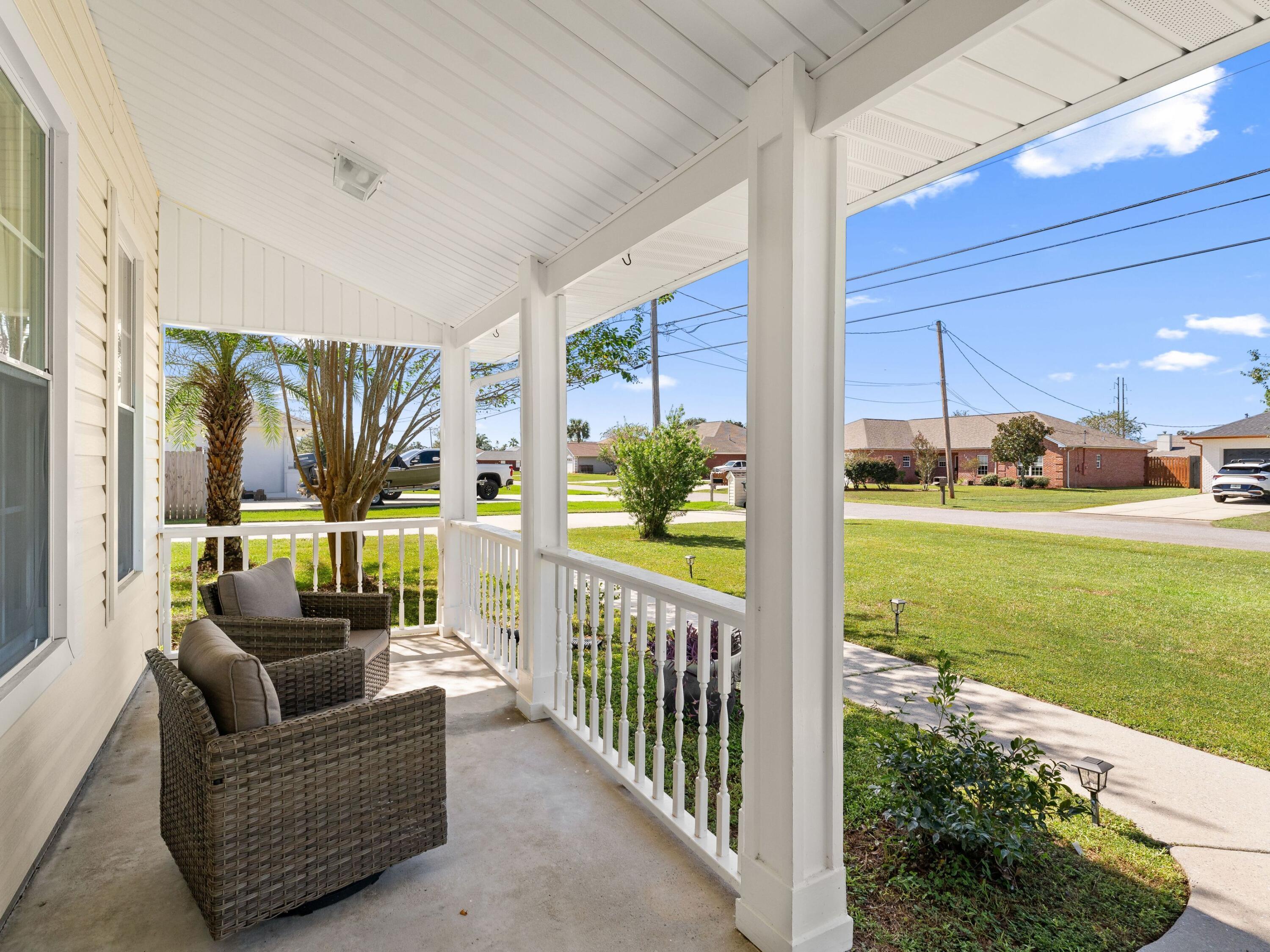 LYNN HAVEN - Residential