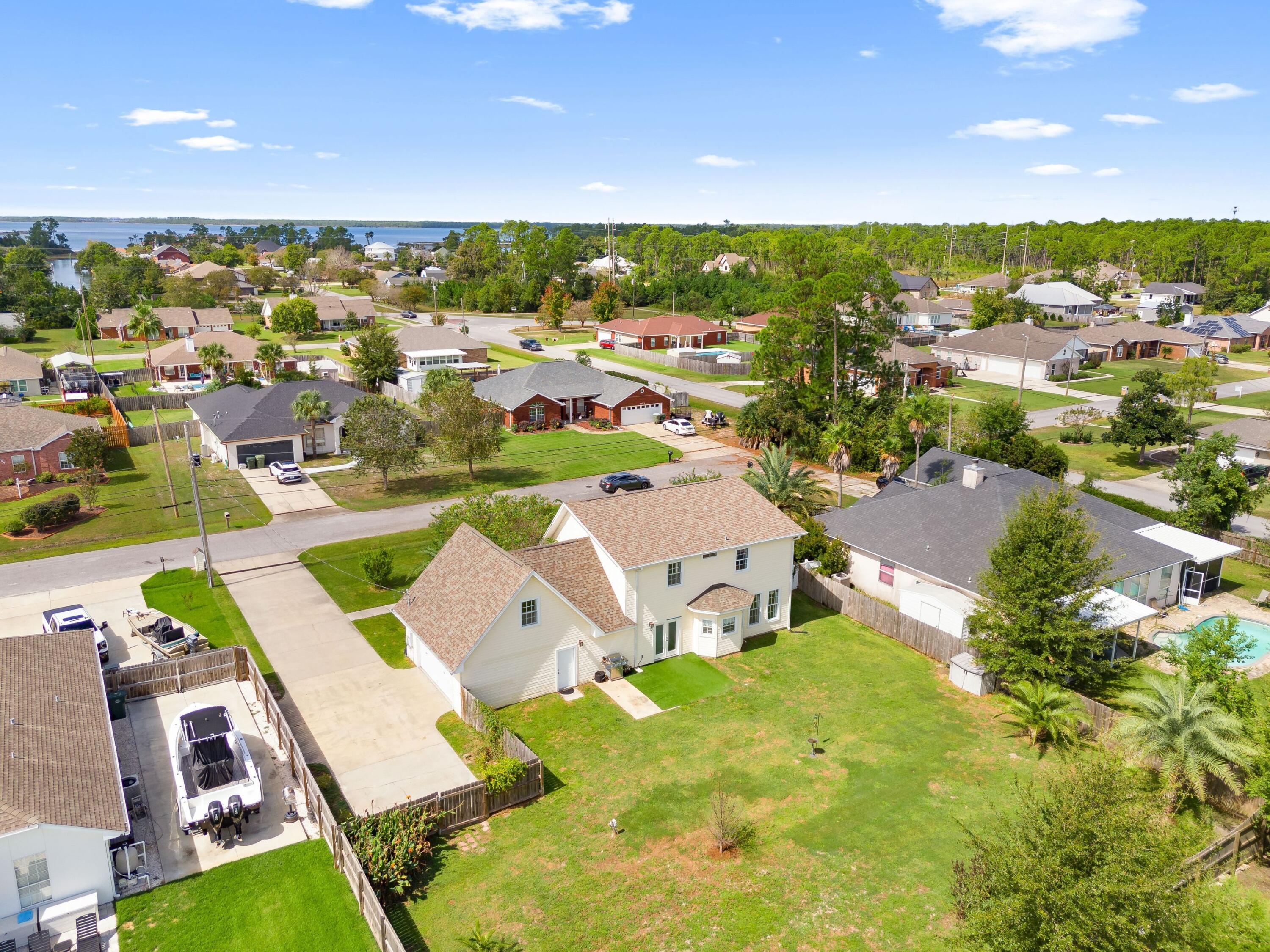 LYNN HAVEN - Residential